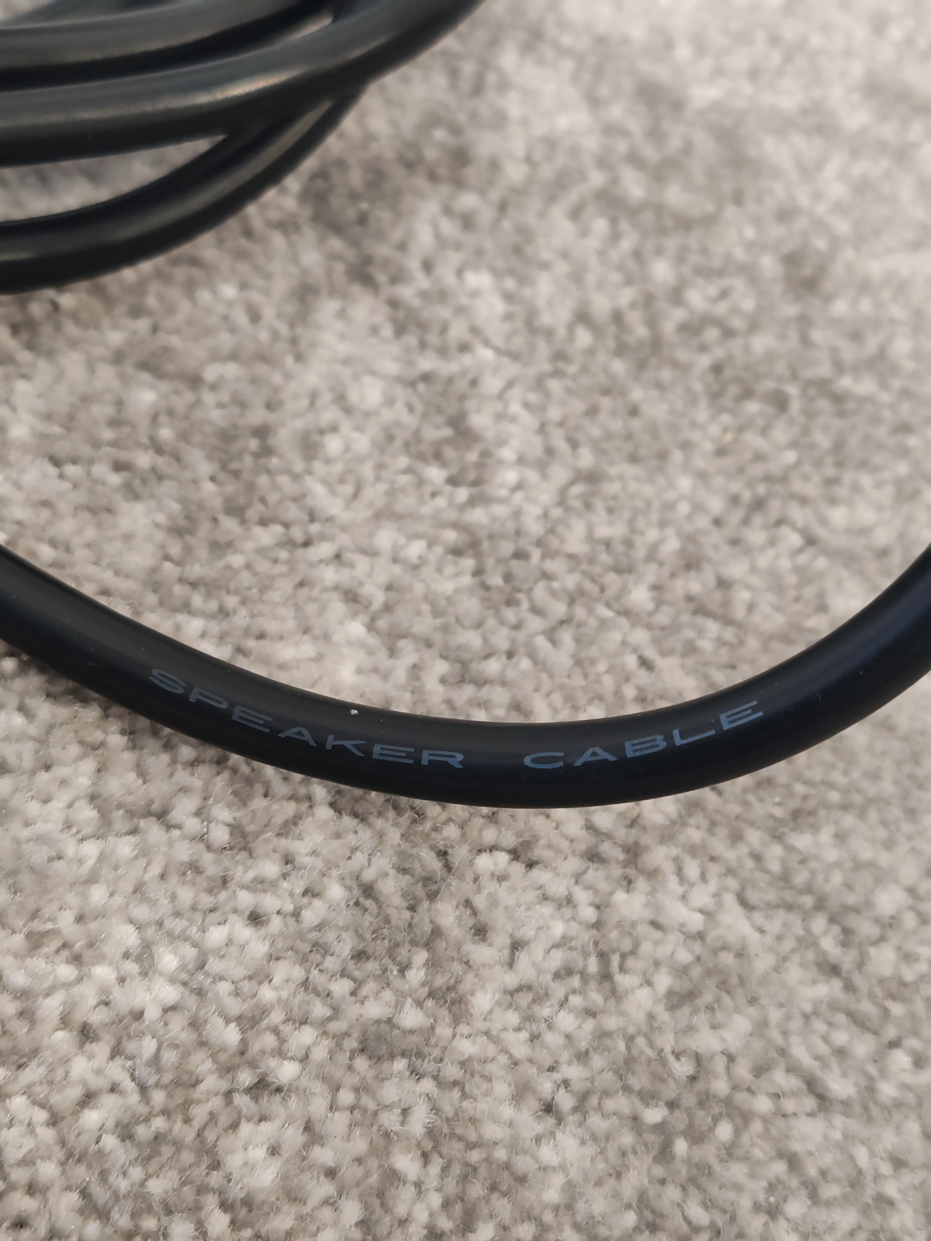 1/4" TS Mono Guitar Cable, Moulded Jacks, 6M - Image 3