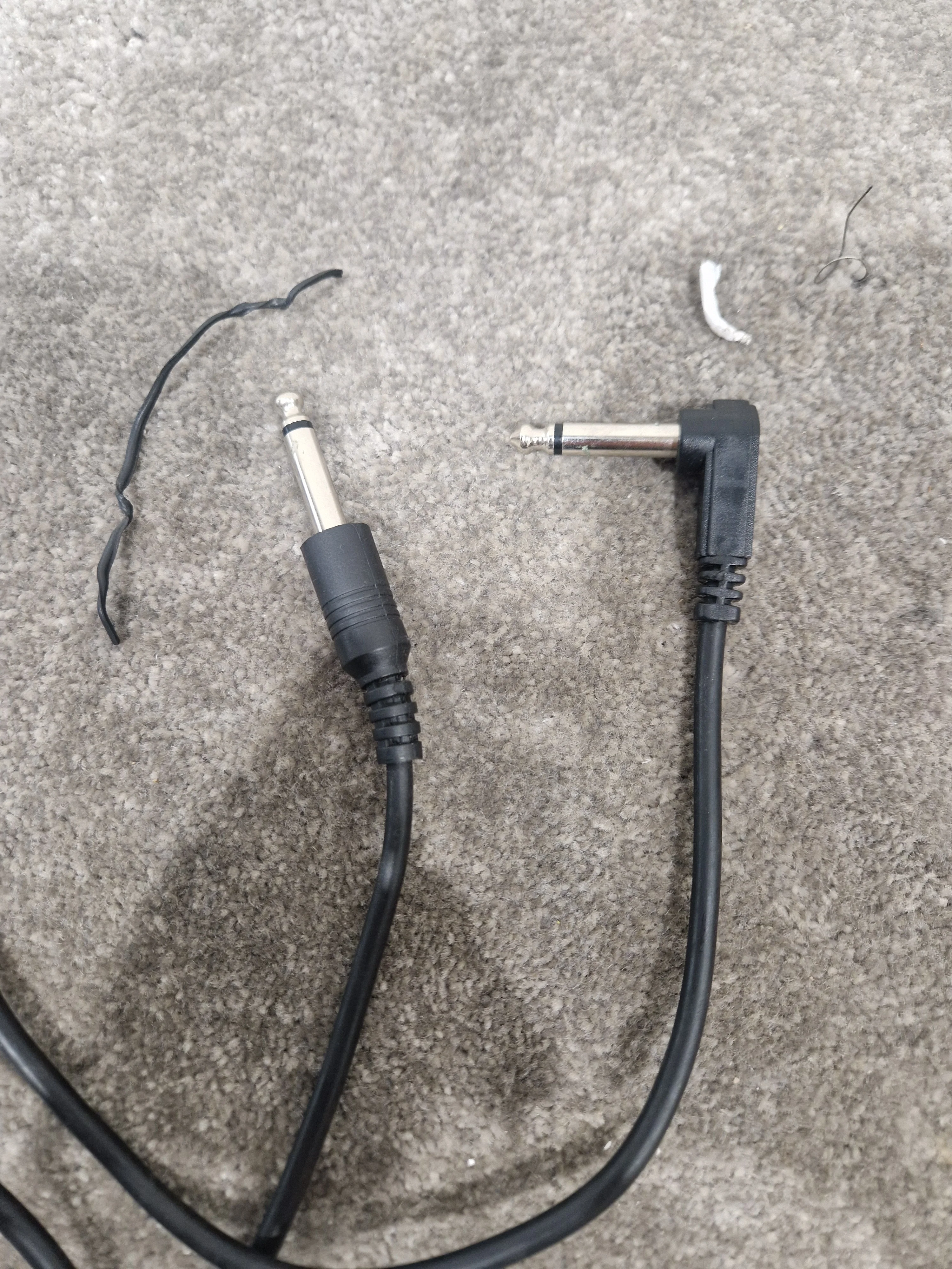 10ft Unbranded Guitar Cable - Durable, Reliable - Excellent - Image 2