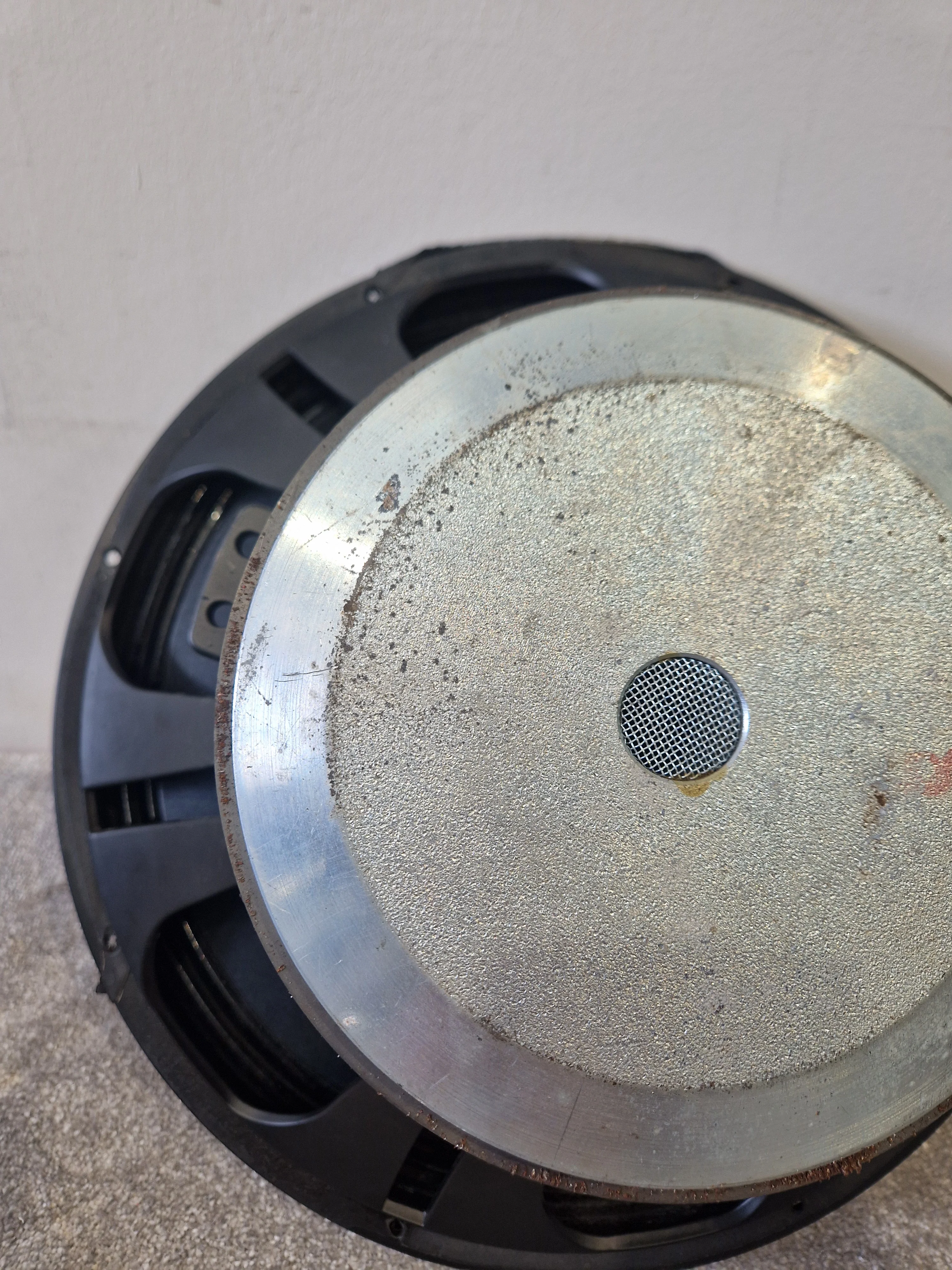 15" Speaker Cone – Lightweight Build – Very Good - Image 8