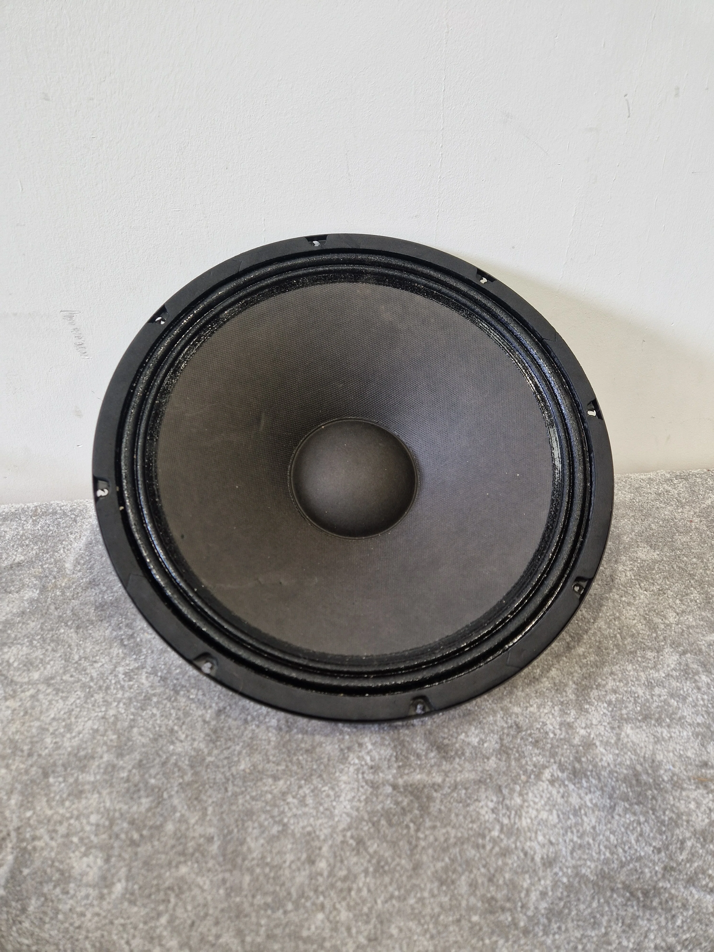 15" Speaker Cone – Lightweight Build – Very Good