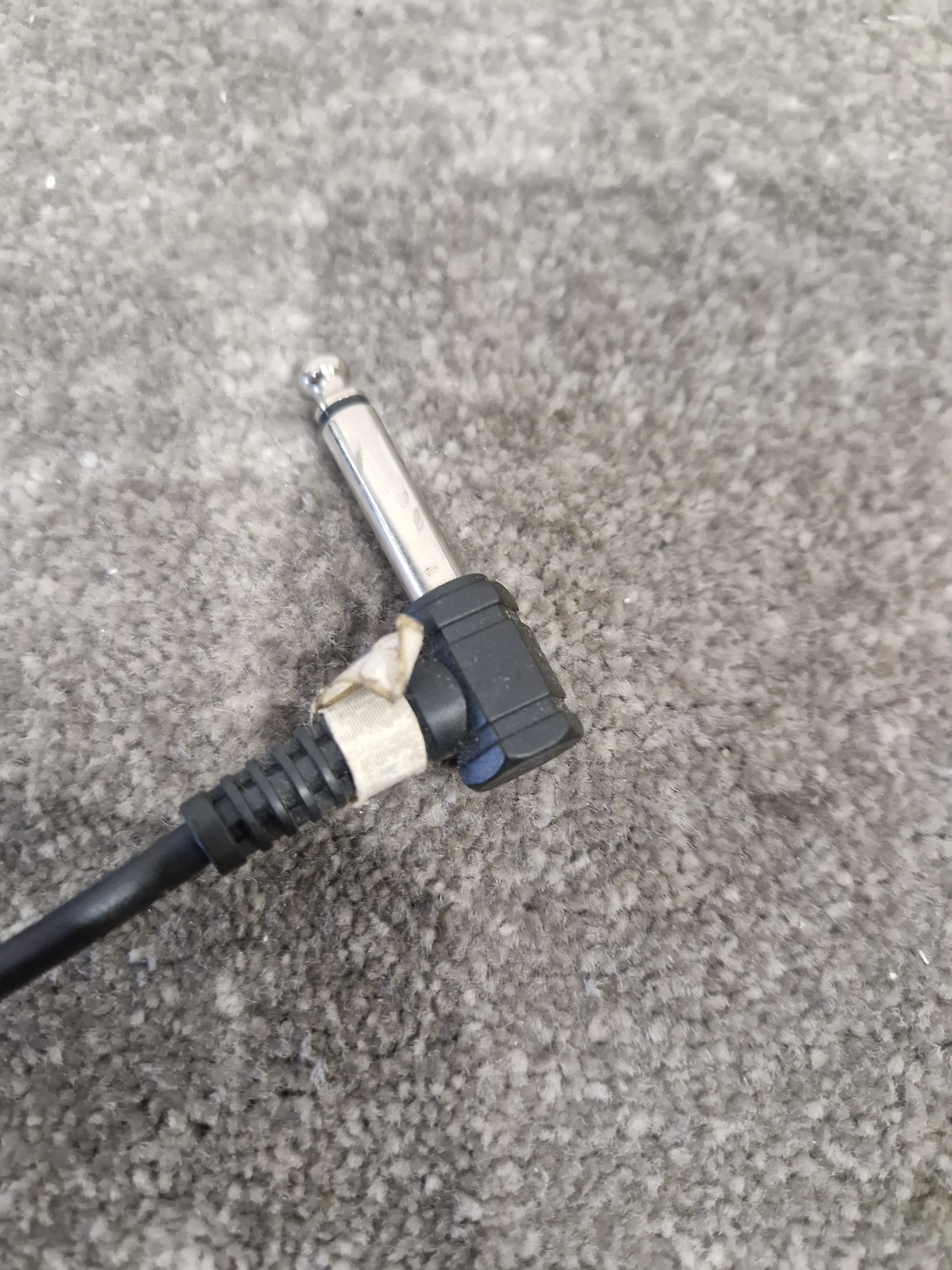 16ft Unbranded Guitar Cable - Durable Construction, Reliable Signal - Excellent - Image 3