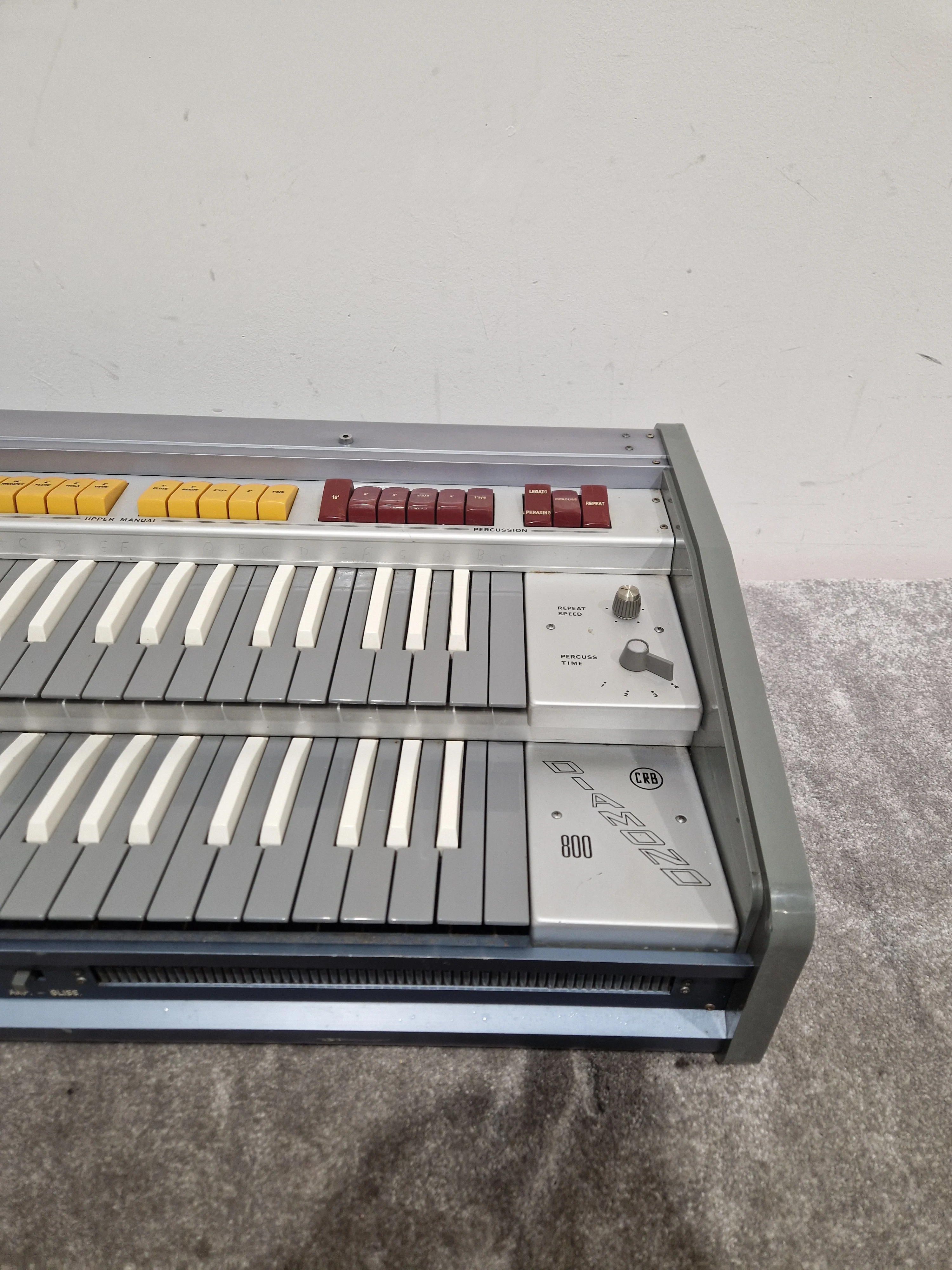 CRB Diamond 800 Organ - Rare Reverse Keys Model - Good w/ Power Supply & Hard Case - Image 10