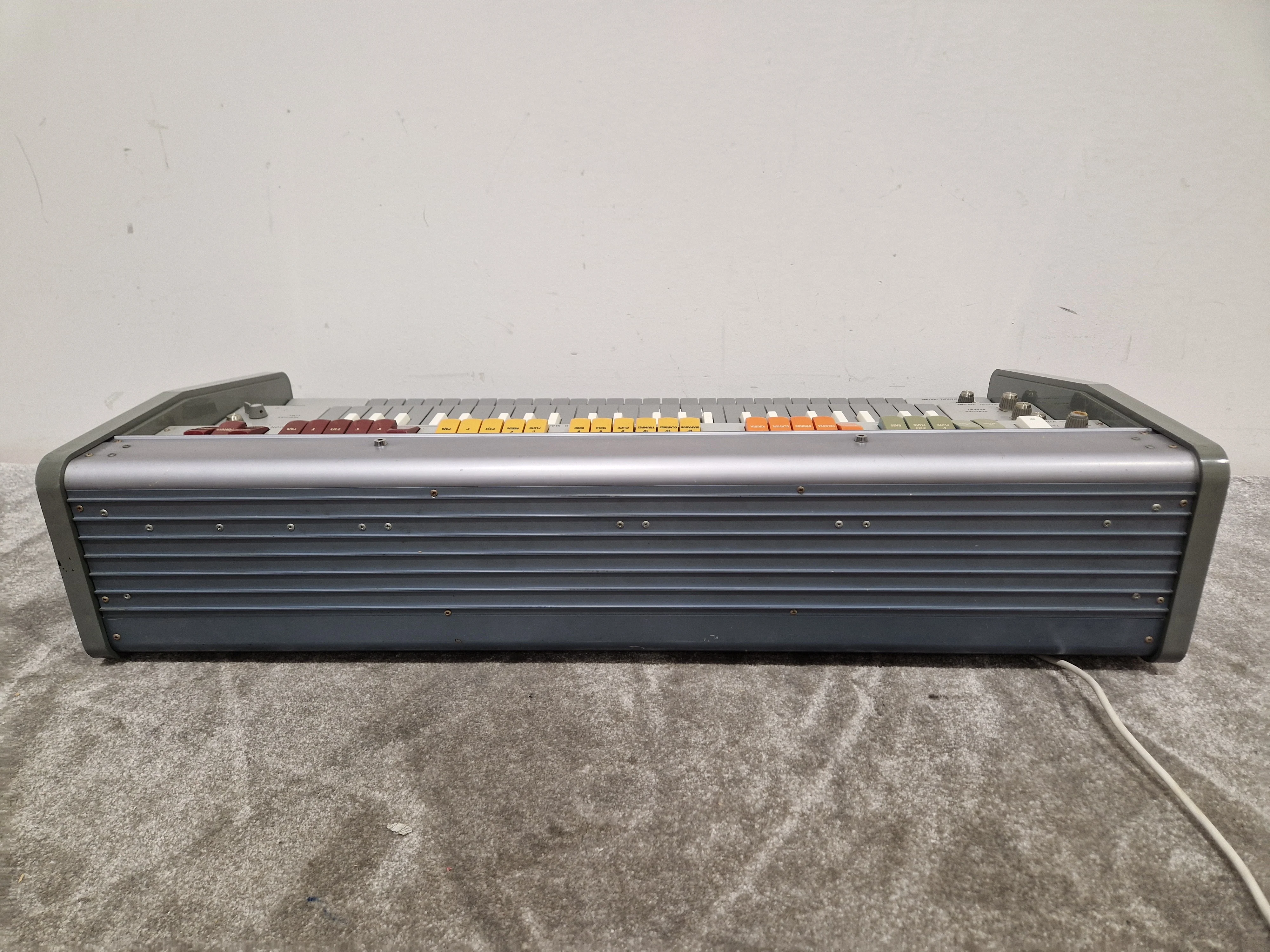 CRB Diamond 800 Organ - Rare Reverse Keys Model - Good w/ Power Supply & Hard Case - Image 19