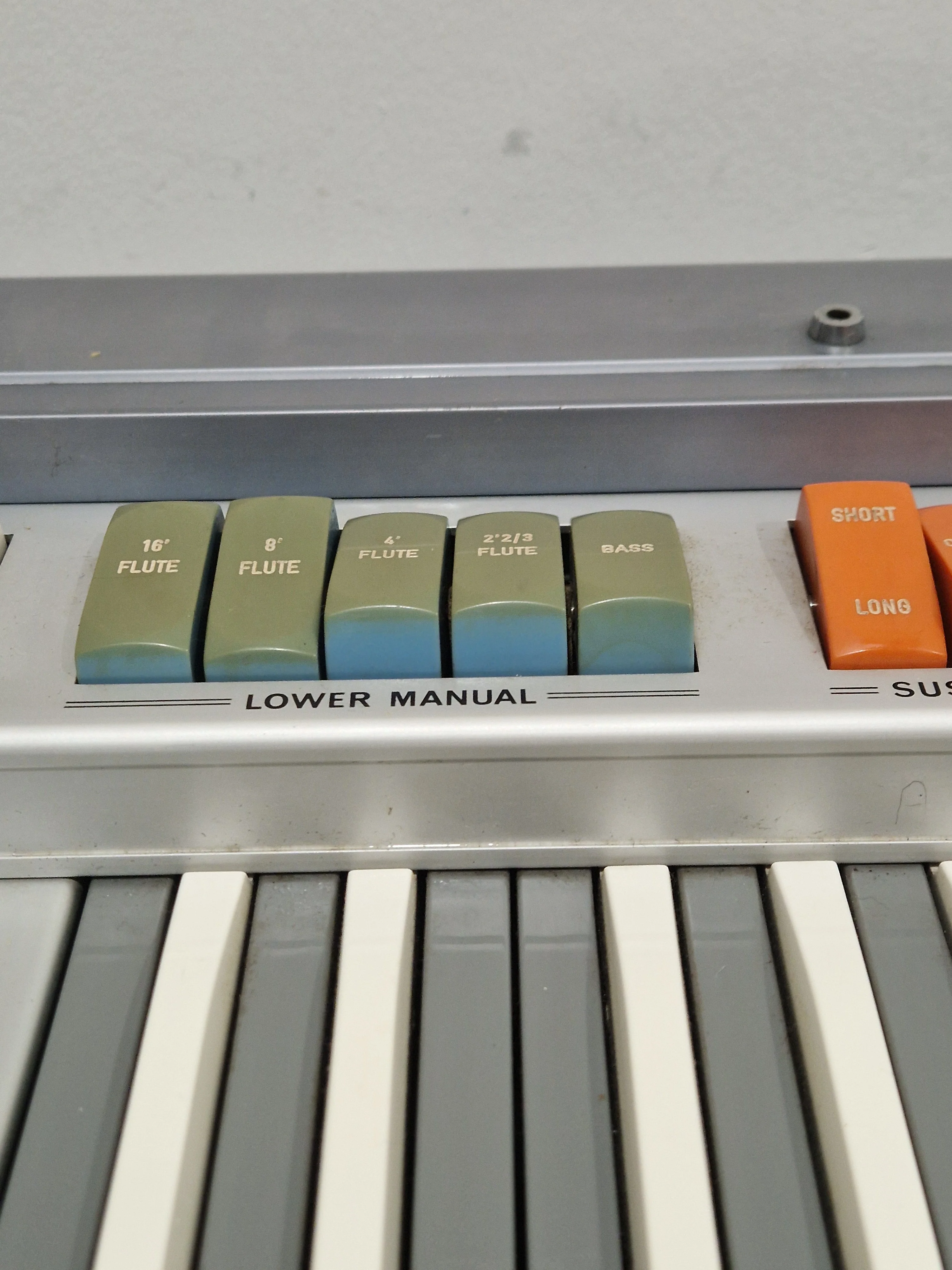 CRB Diamond 800 Organ - Rare Reverse Keys Model - Good w/ Power Supply & Hard Case - Image 24