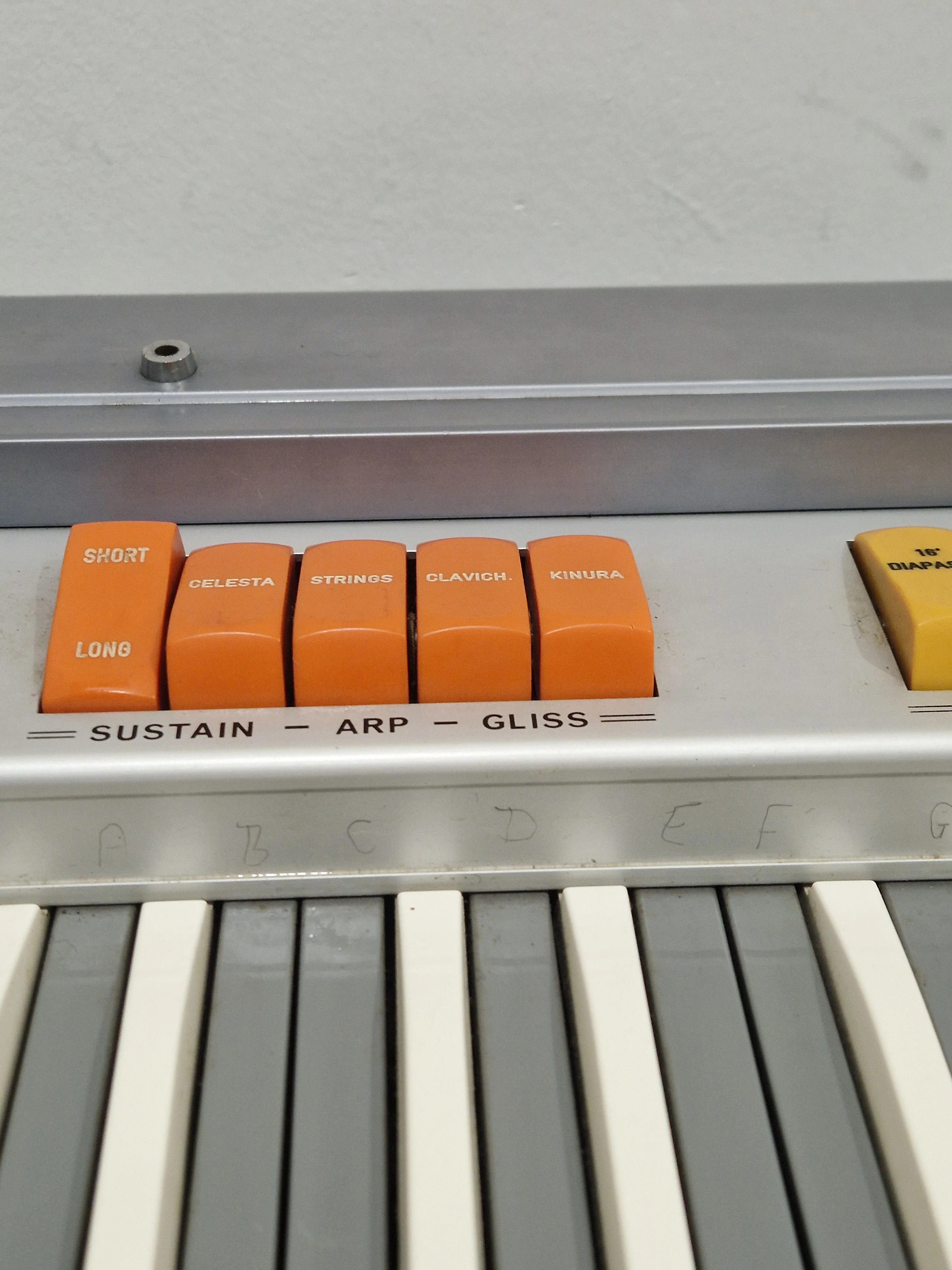 CRB Diamond 800 Organ - Rare Reverse Keys Model - Good w/ Power Supply & Hard Case - Image 25