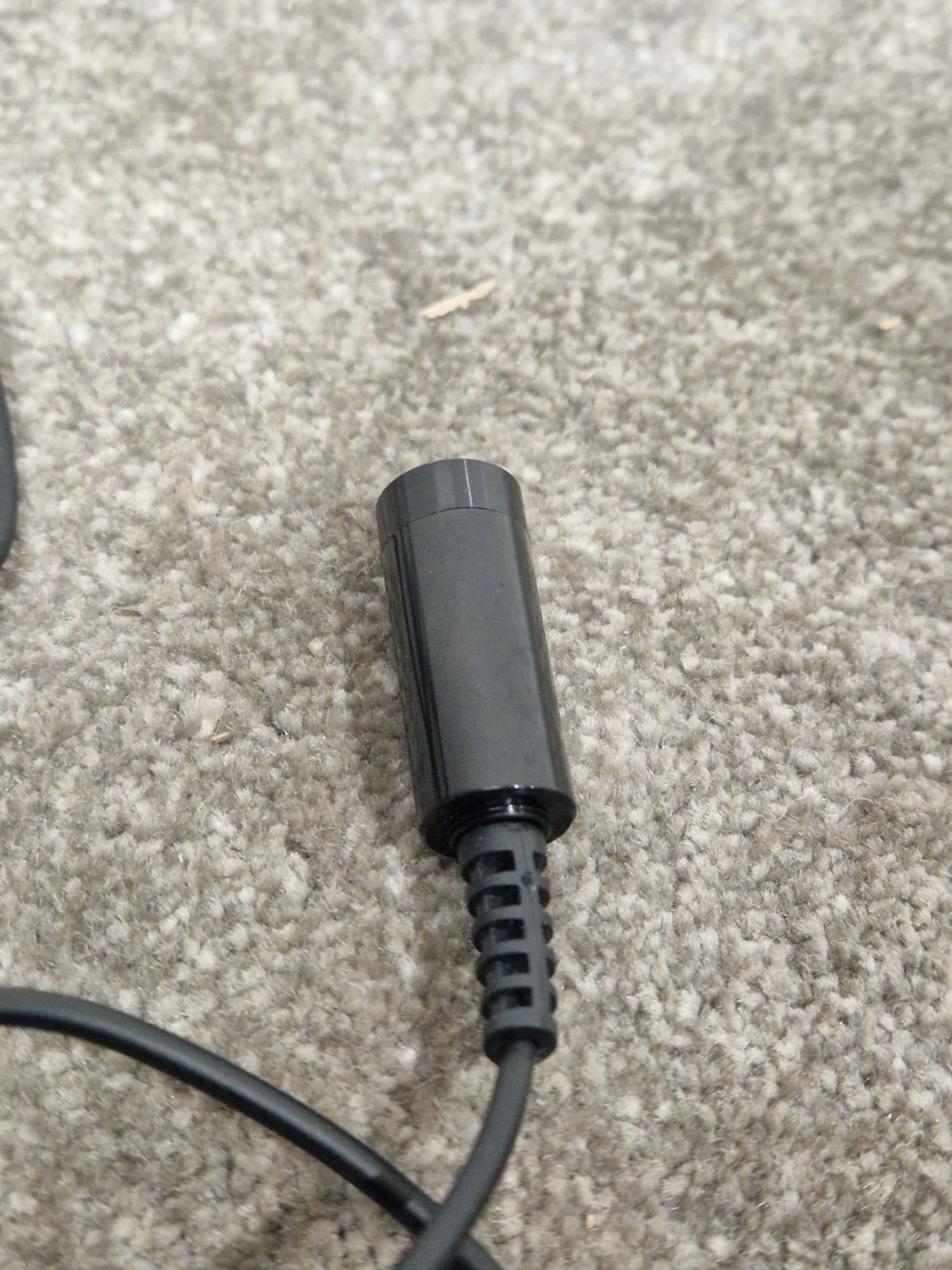 2.5mm To Mini Microphone Cable – Cable - Excellent - Image 2