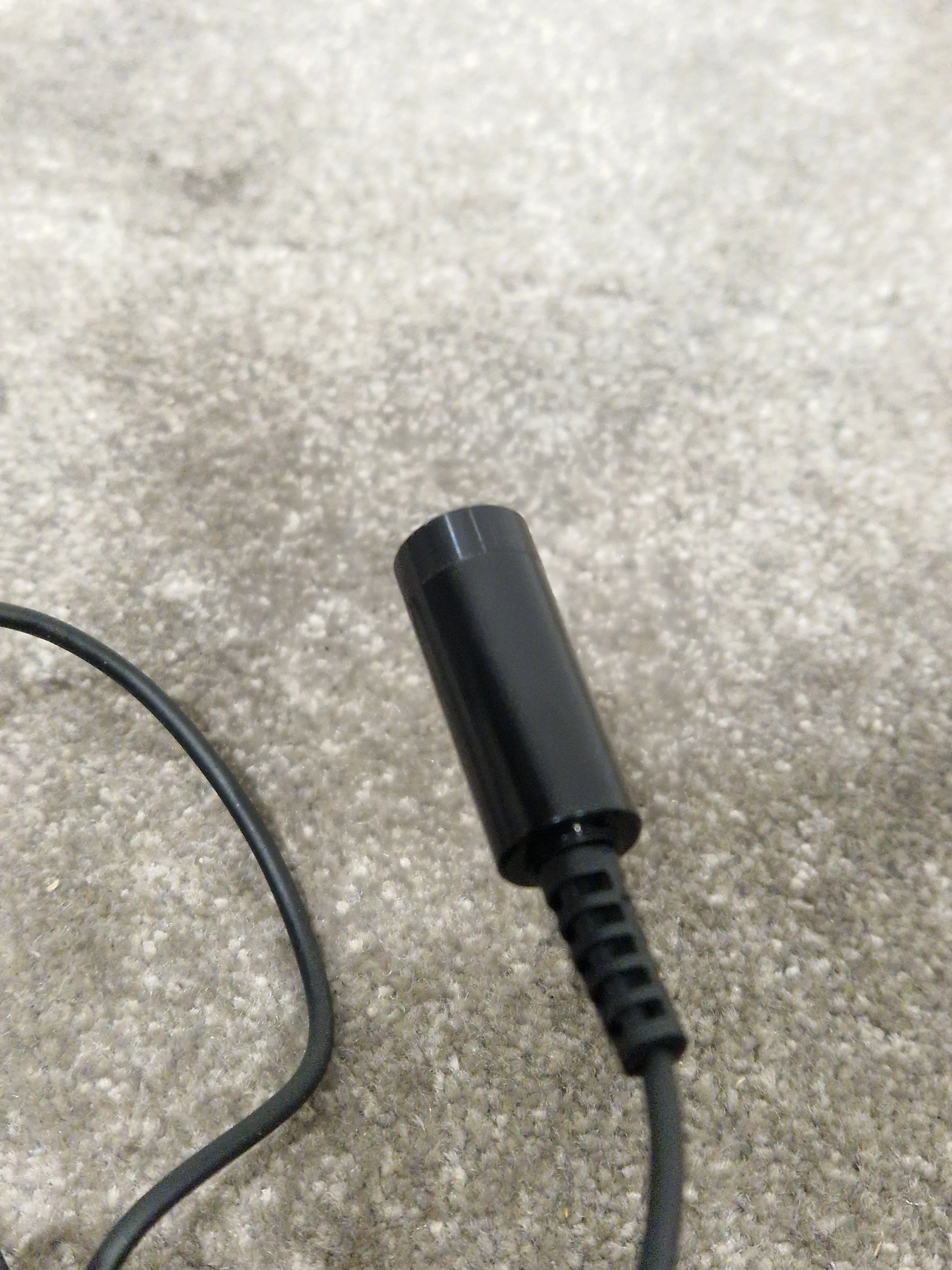 2.5mm To Mini Microphone Cable – Cable - Excellent - Image 4