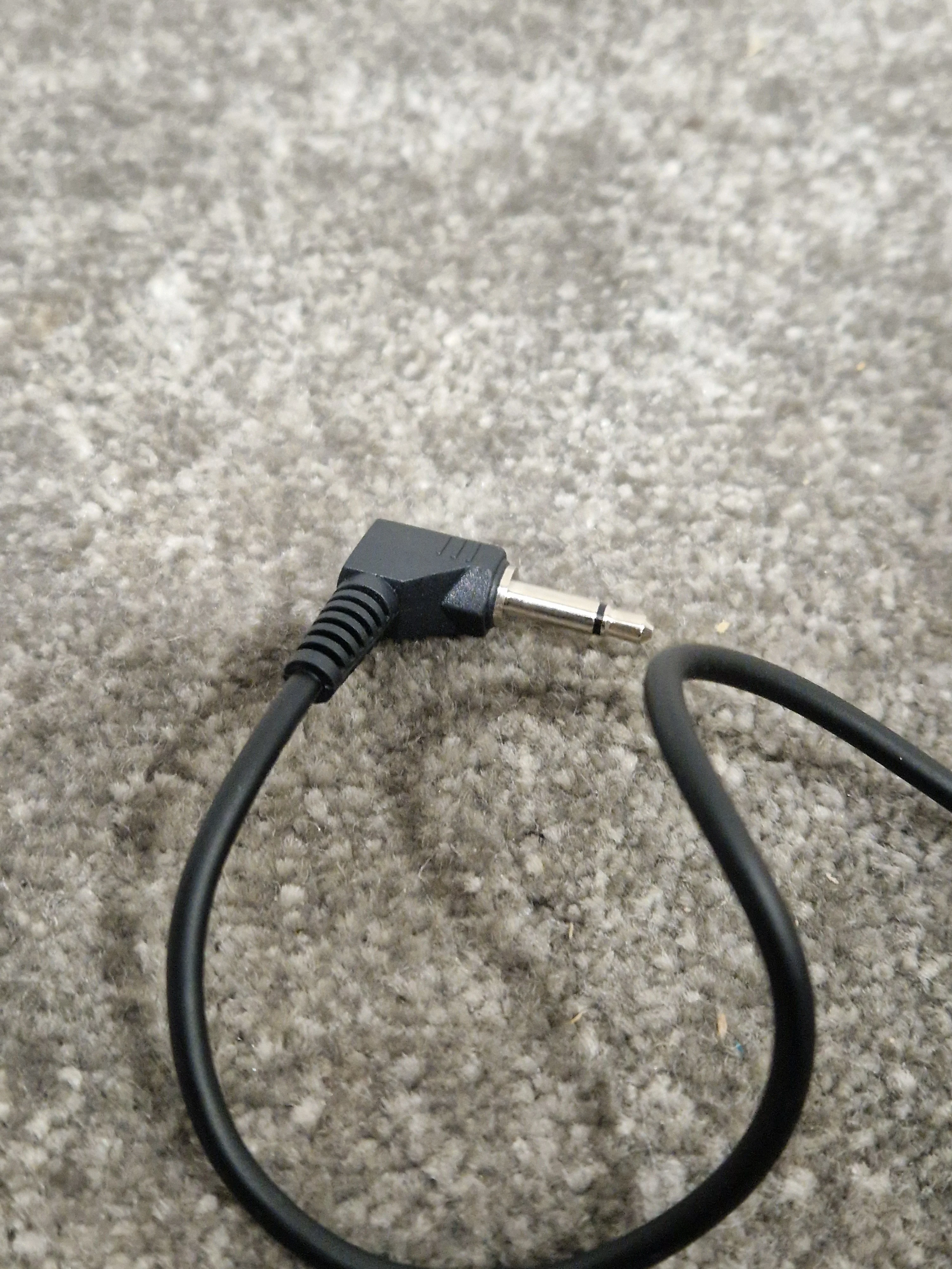 2.5mm To Mini Microphone Cable – Cable - Excellent - Image 7