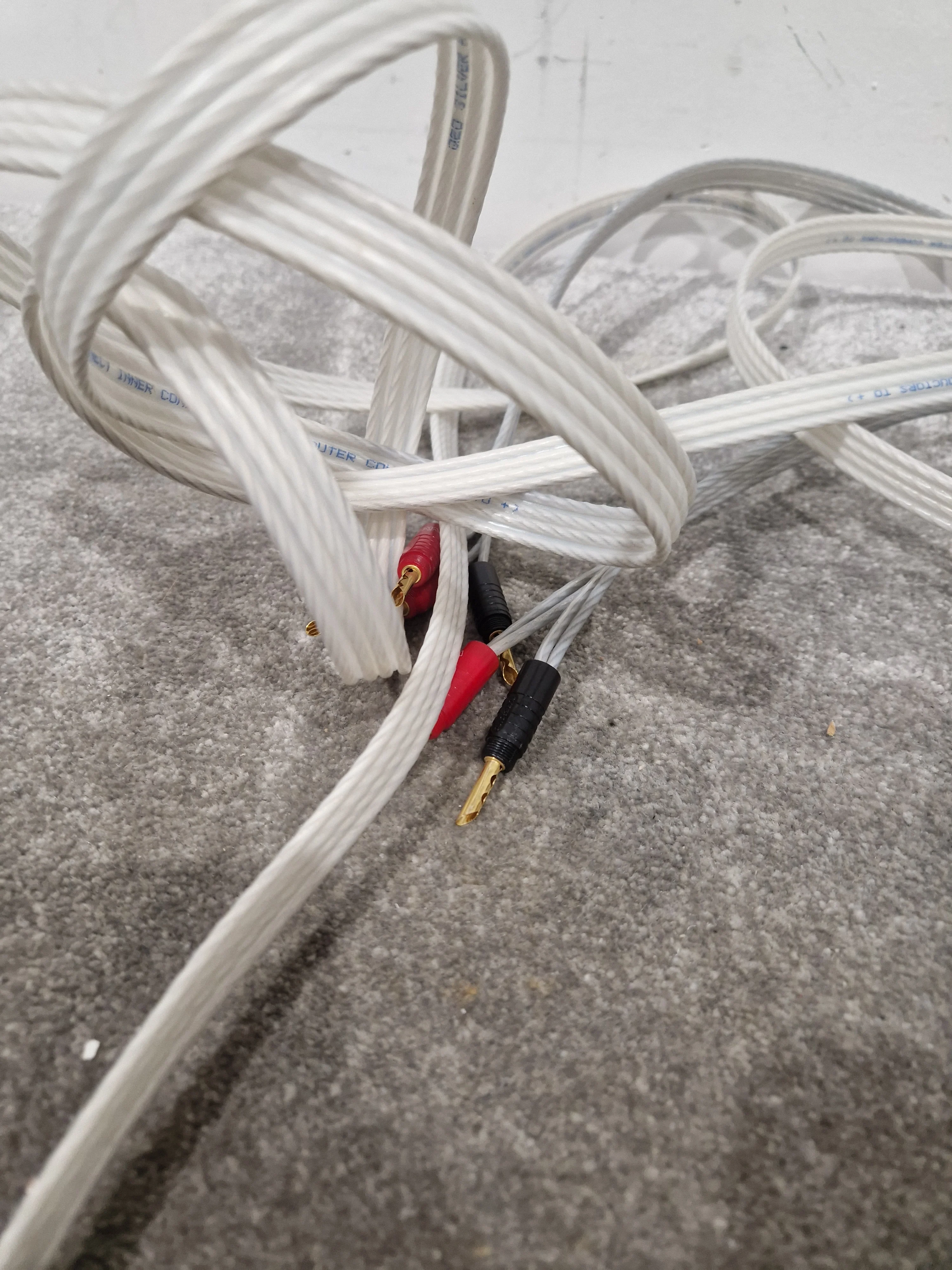20FT QED-2 TO-4 Banana Jack Cable - Audiophile-Grade Connection - Excellent - Image 7