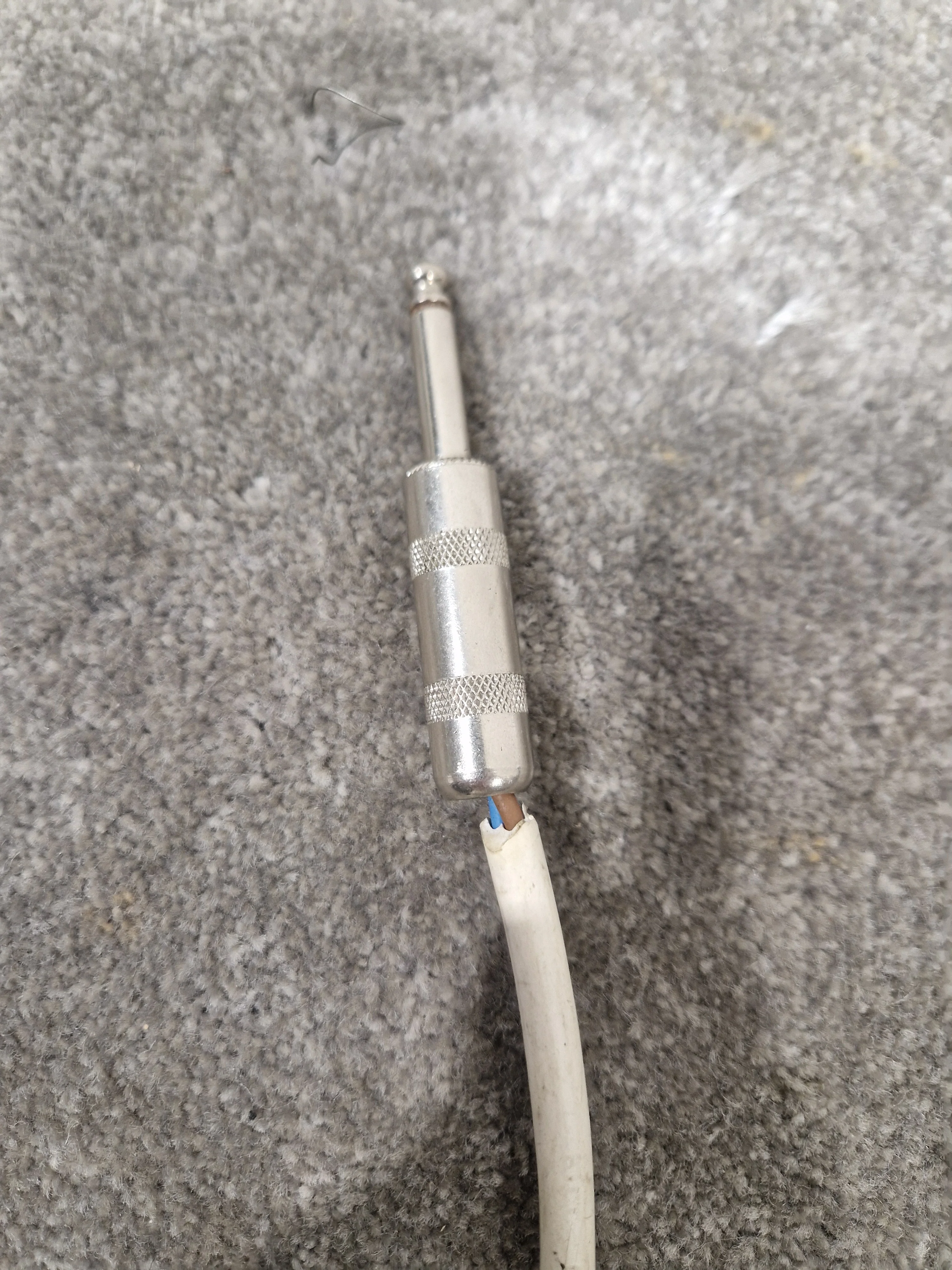 Unbranded 2ft Guitar Cable - Durable, Reliable - Good - Image 2