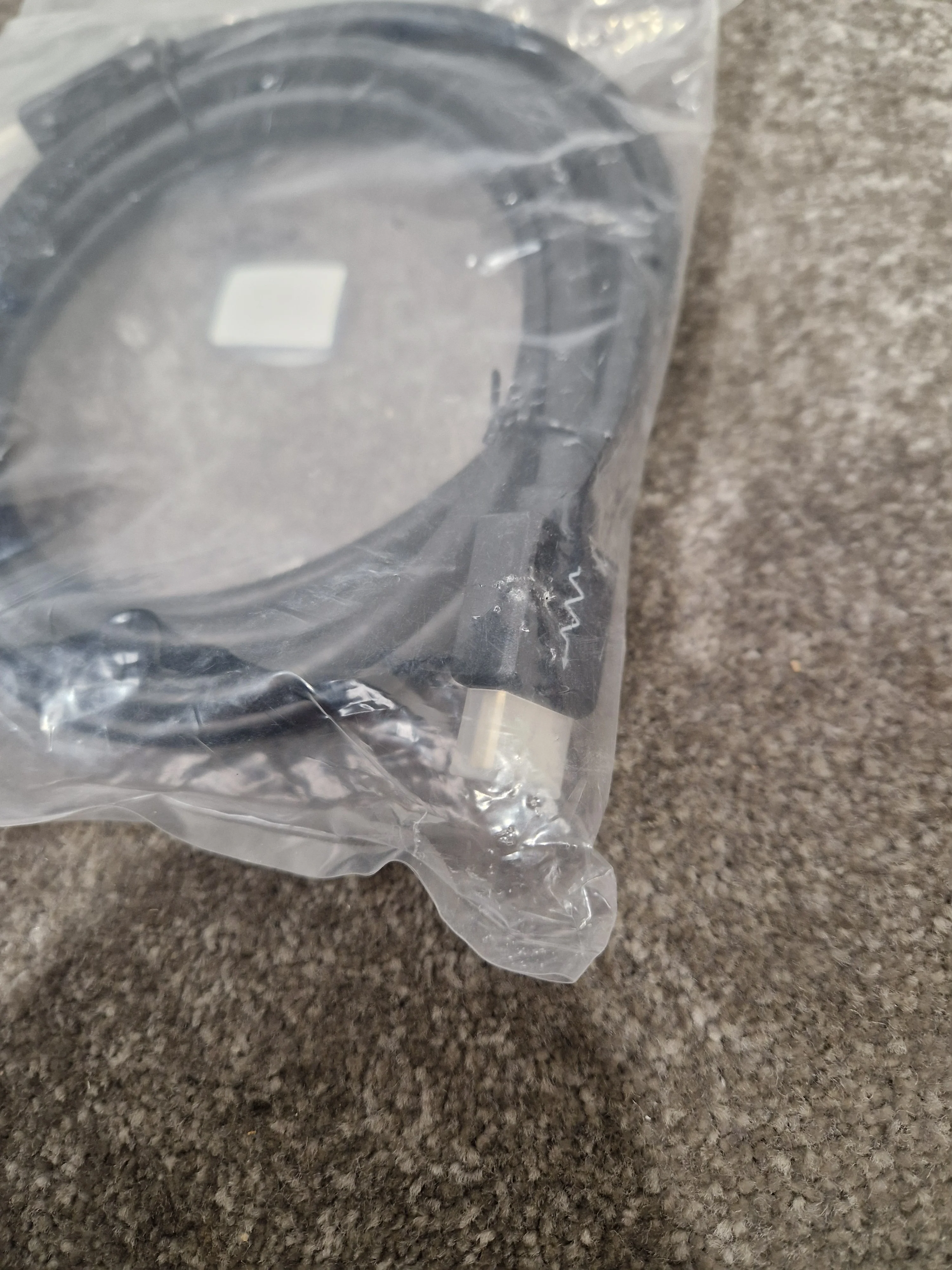 2M HDMI Cable - High-Speed Data Transfer - Excellent w/ Original Packaging - Image 4