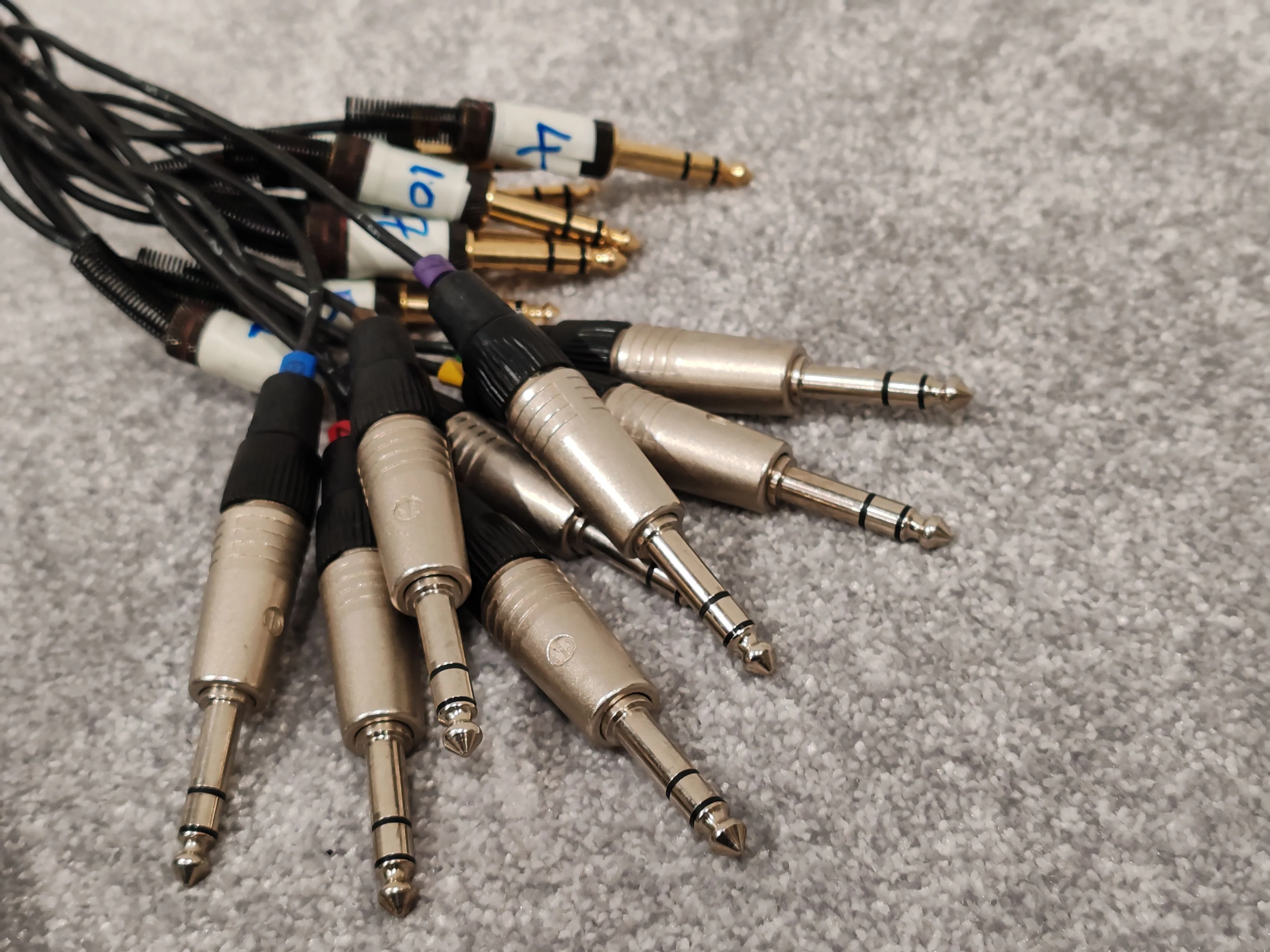 2x 25pin D Sub Male HRStot Plugs to 8x 6.35mm Stereo Jacks - 1.8m Length - Image 2