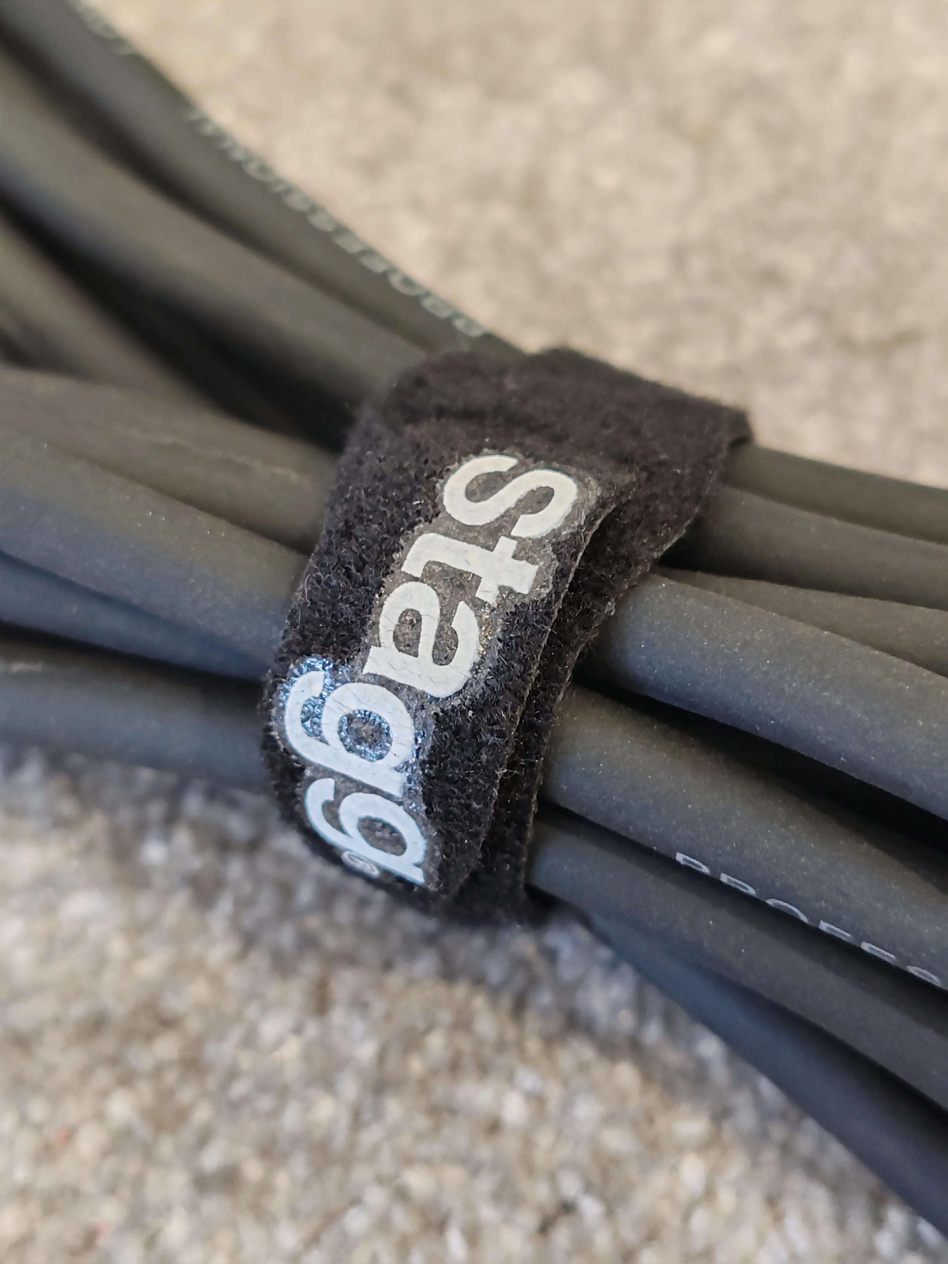 4x 6m Stagg XLR Microphone Cables - Male to Female - Image 5