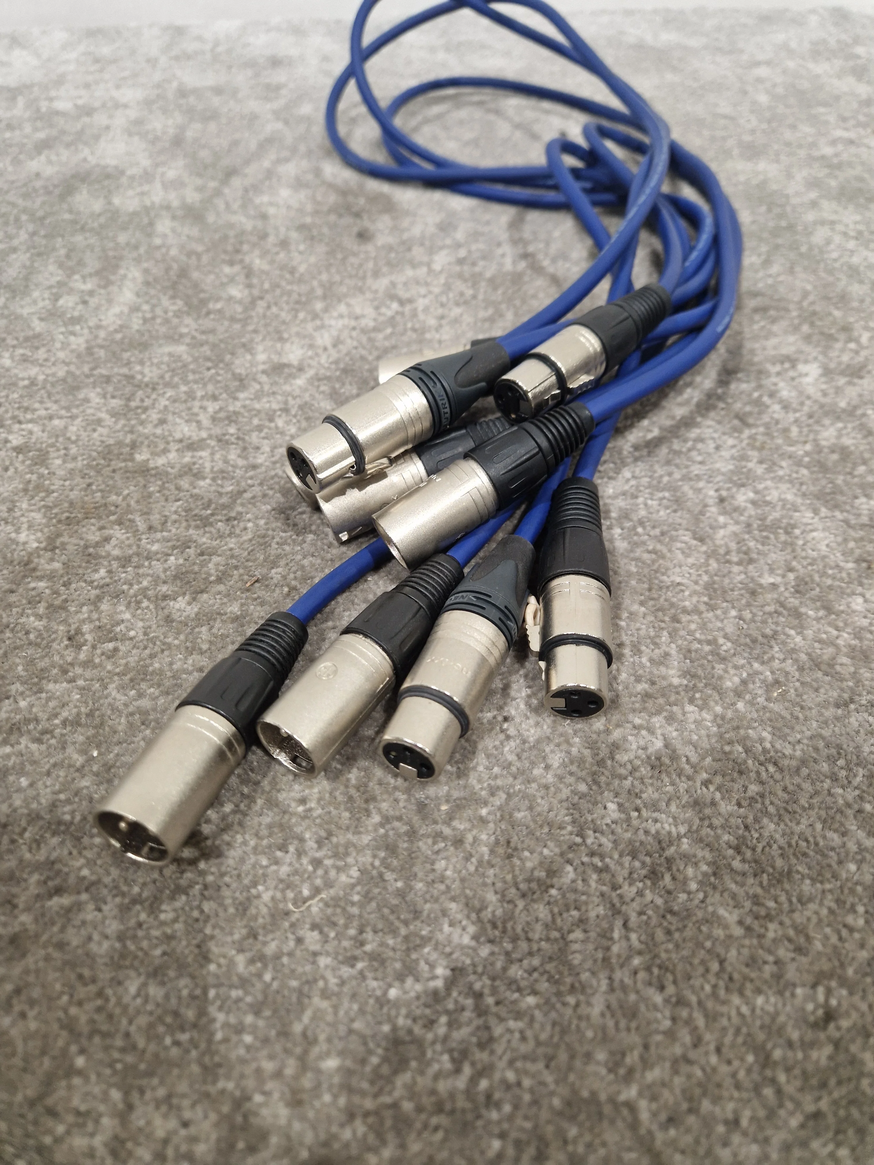 4 Blue XLR Microphone Cables - High-Quality Audio Transfer - Excellent - Image 2