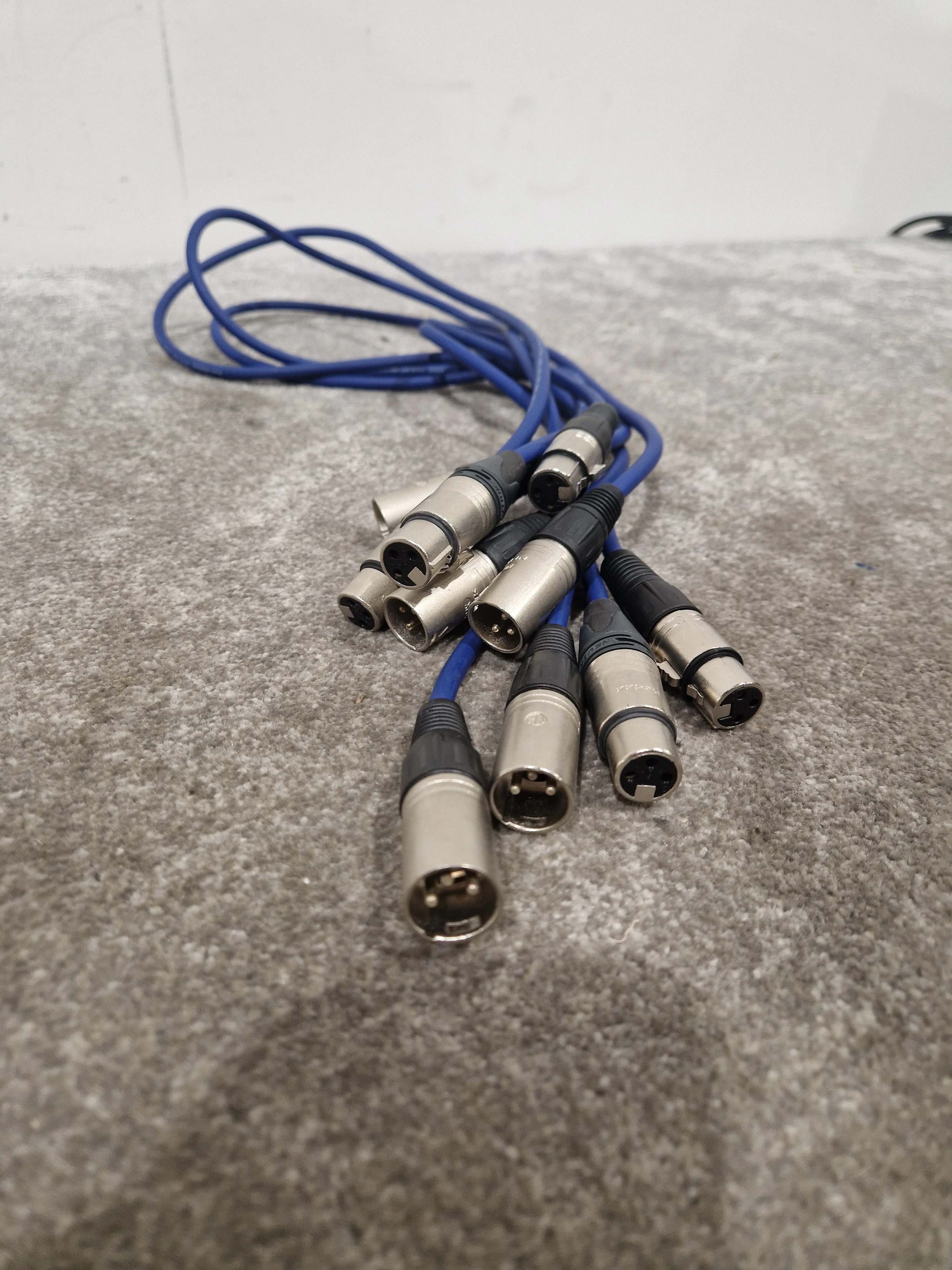 4 Blue XLR Microphone Cables - High-Quality Audio Transfer - Excellent - Image 3