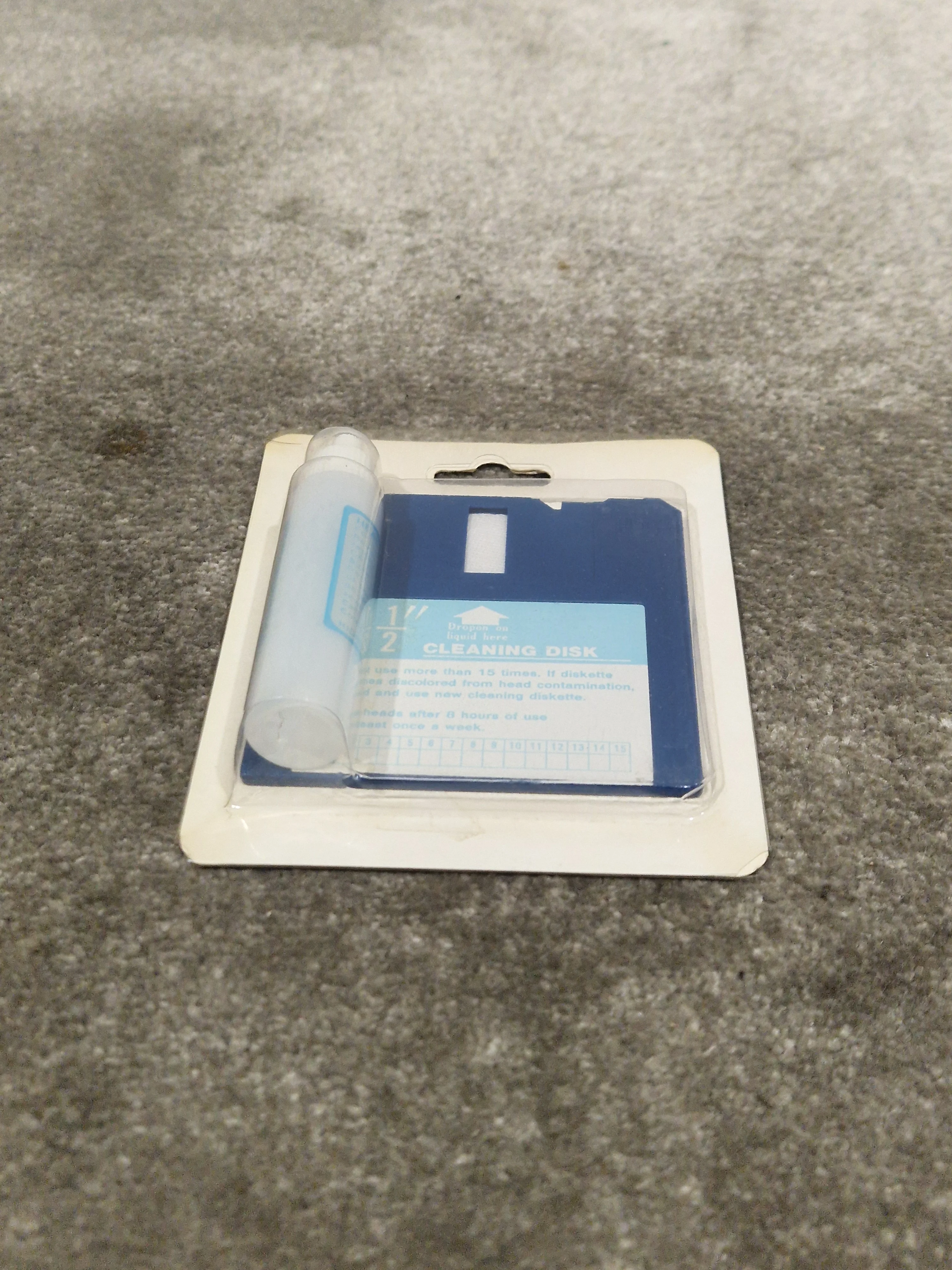 563 3 1/2'' Head Cleaning Diskette With Cleaning Fluid - Magnetic Drive Maintenance - Excellent - Image 7