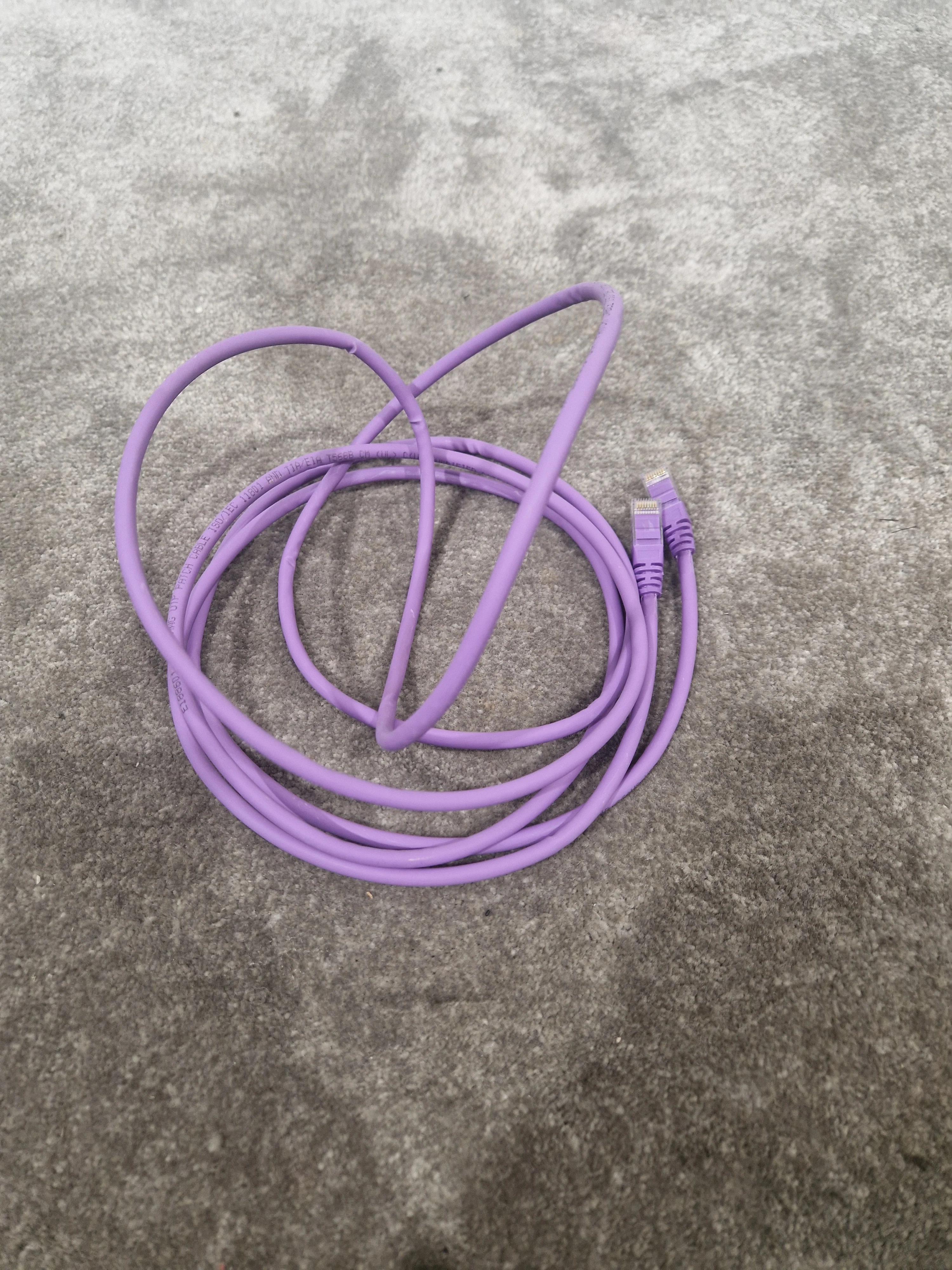 5FT Purple Ethernet Cable - High-Speed Data Transfer - Excellent - Image 5