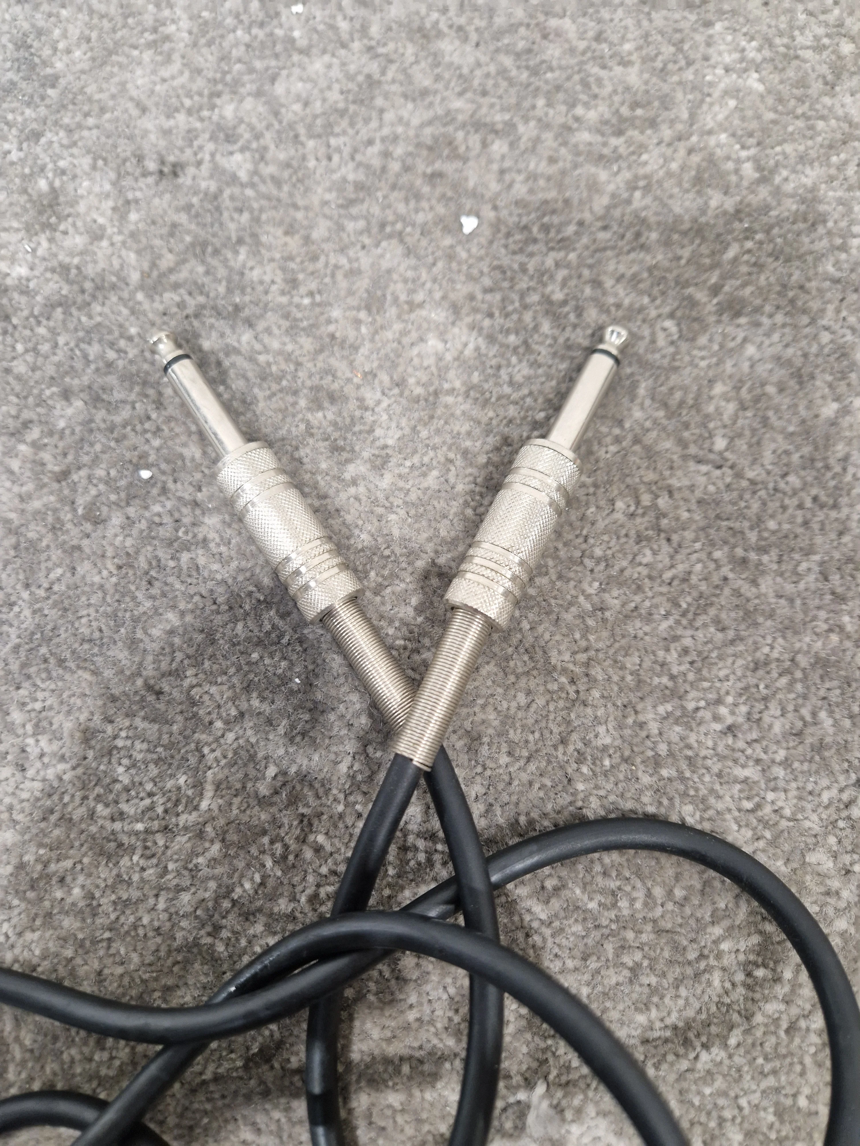 5ft Unbranded Guitar Cable - Durable, Reliable - Excellent - Image 4