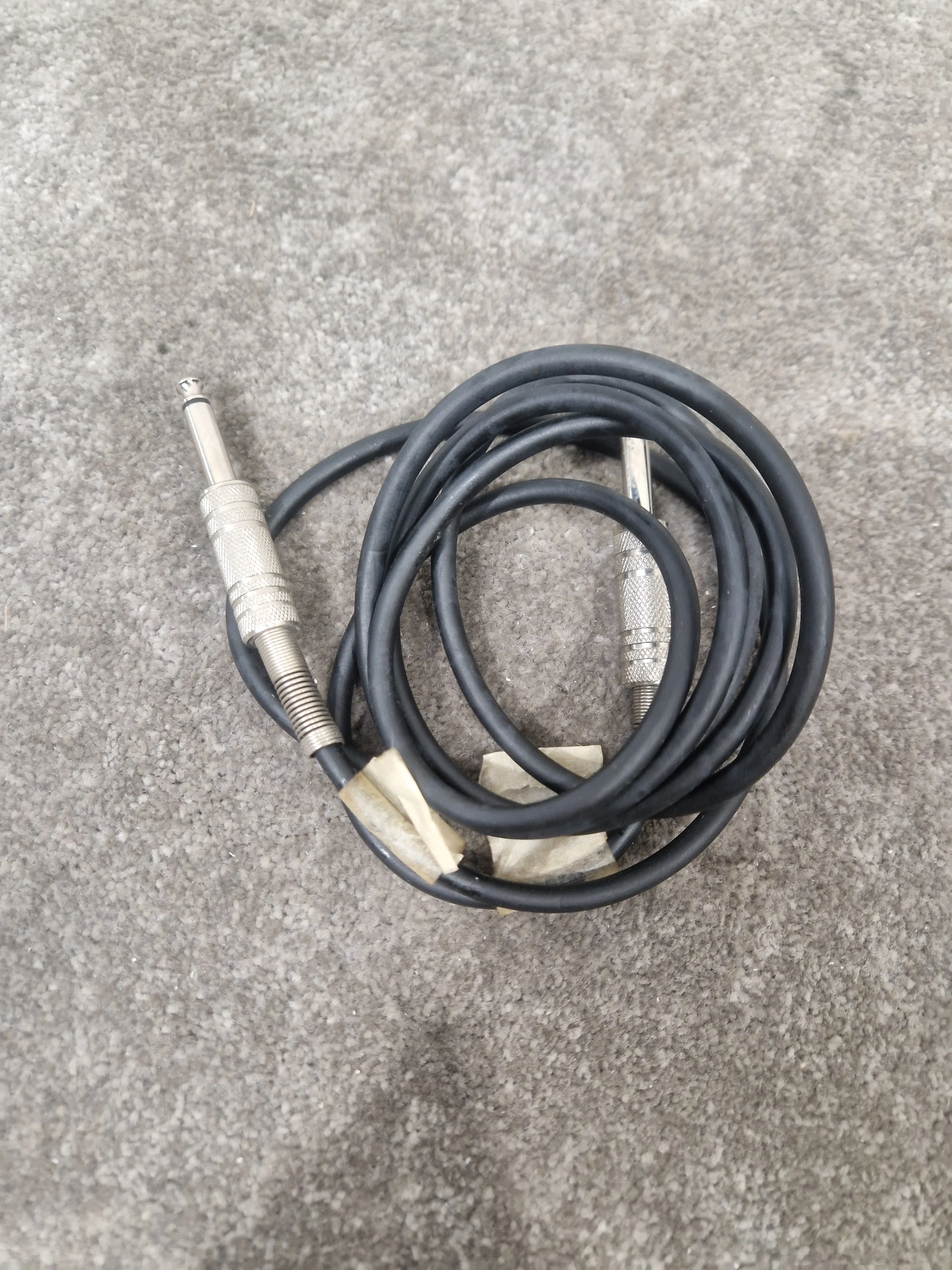 5ft Unbranded Guitar Cable - Durable, Reliable - Excellent - Image 2