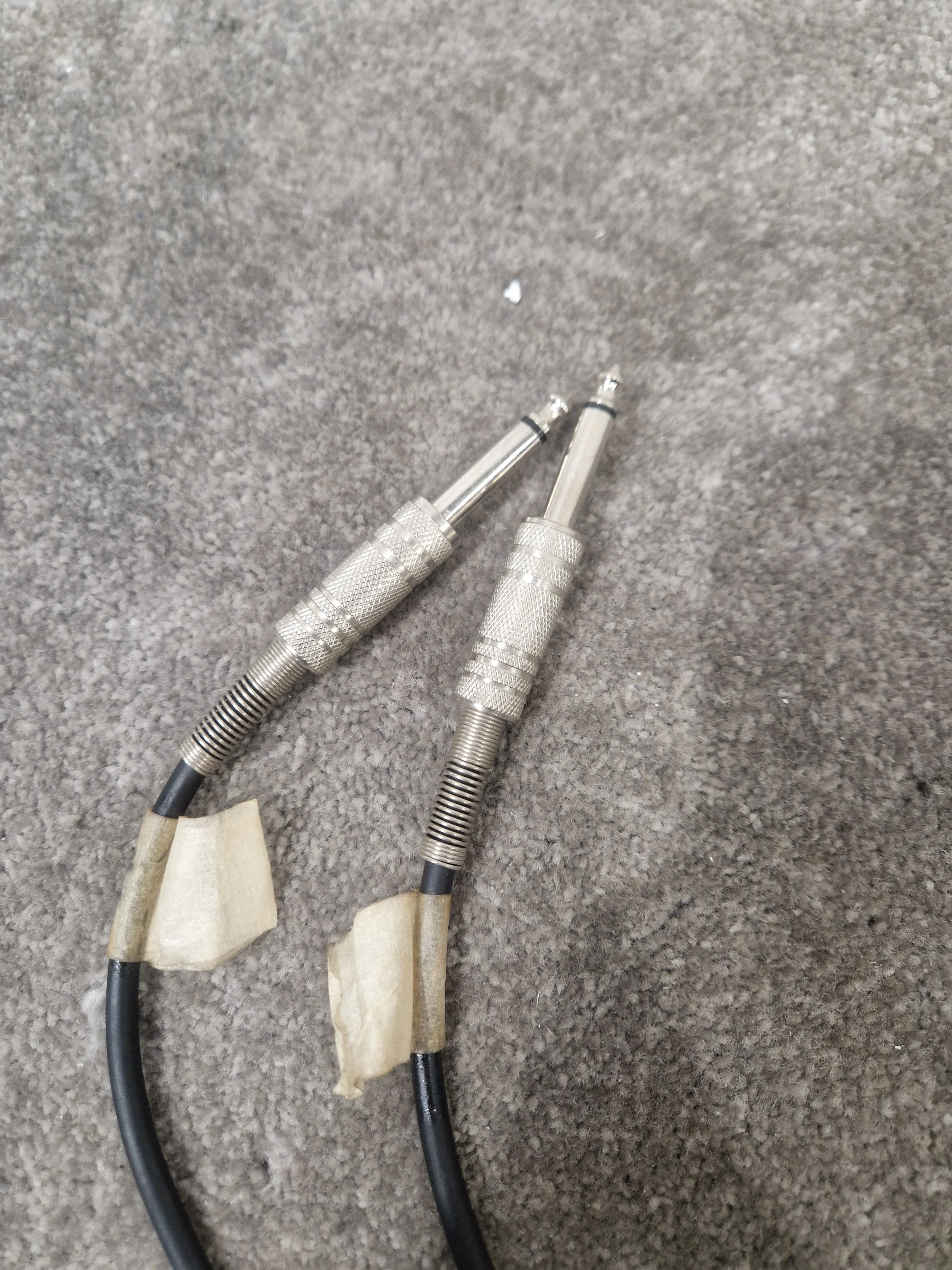 5ft Unbranded Guitar Cable - Durable, Reliable - Excellent - Image 4