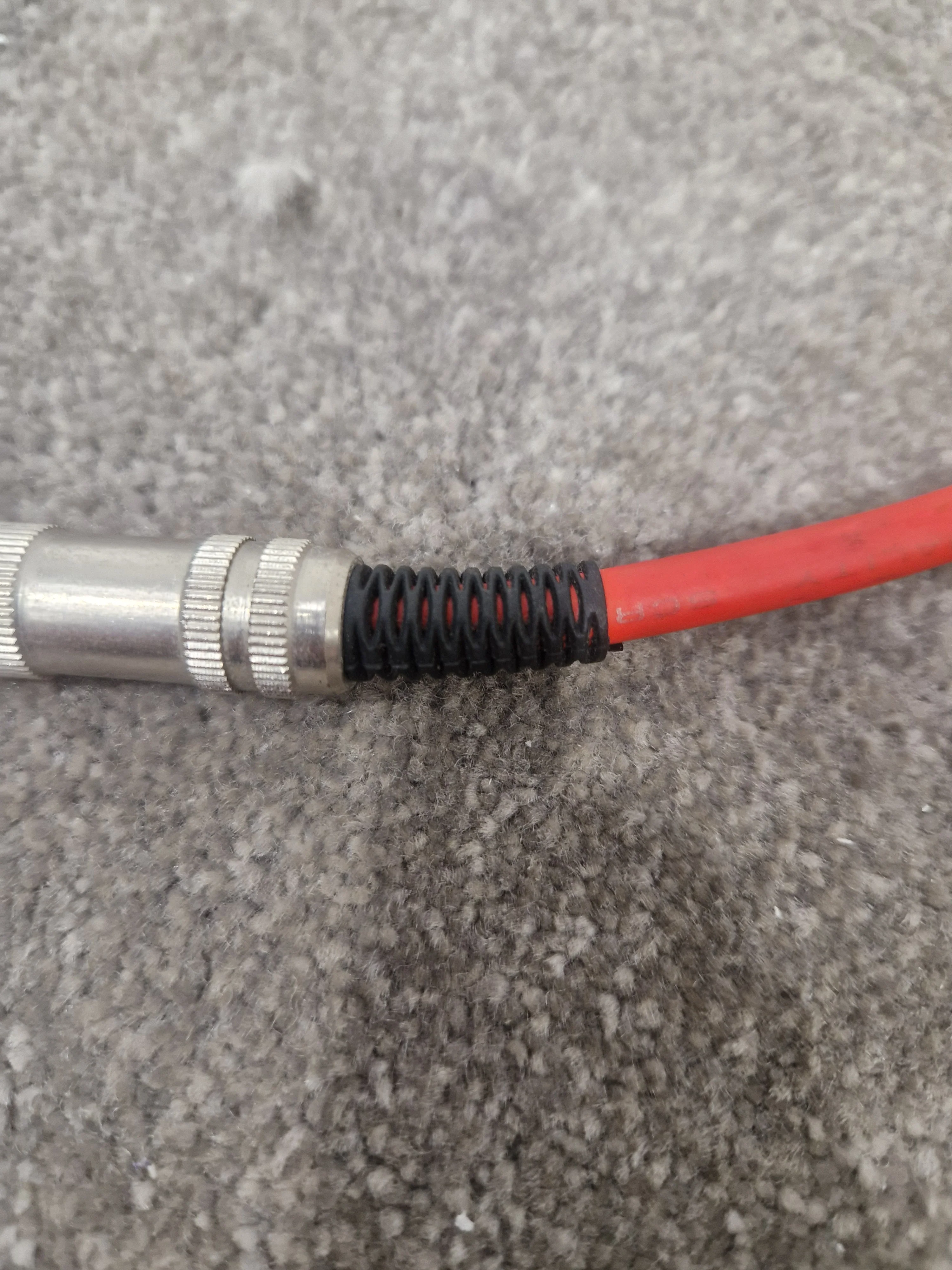 5ft Unbranded Red Guitar Cable - Durable, Reliable - Excellent - Image 6