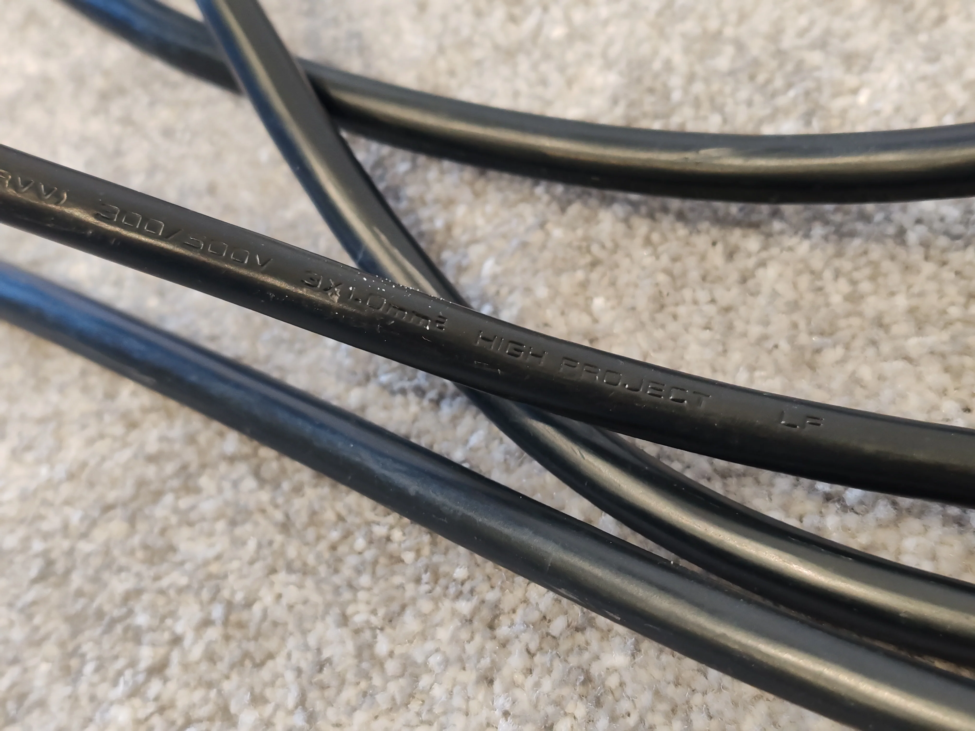 5M Iec C14 TO Iec C13 Black Extension Lead 10A (kettle Cable) - Heavy Duty Design - Excellent - Image 3