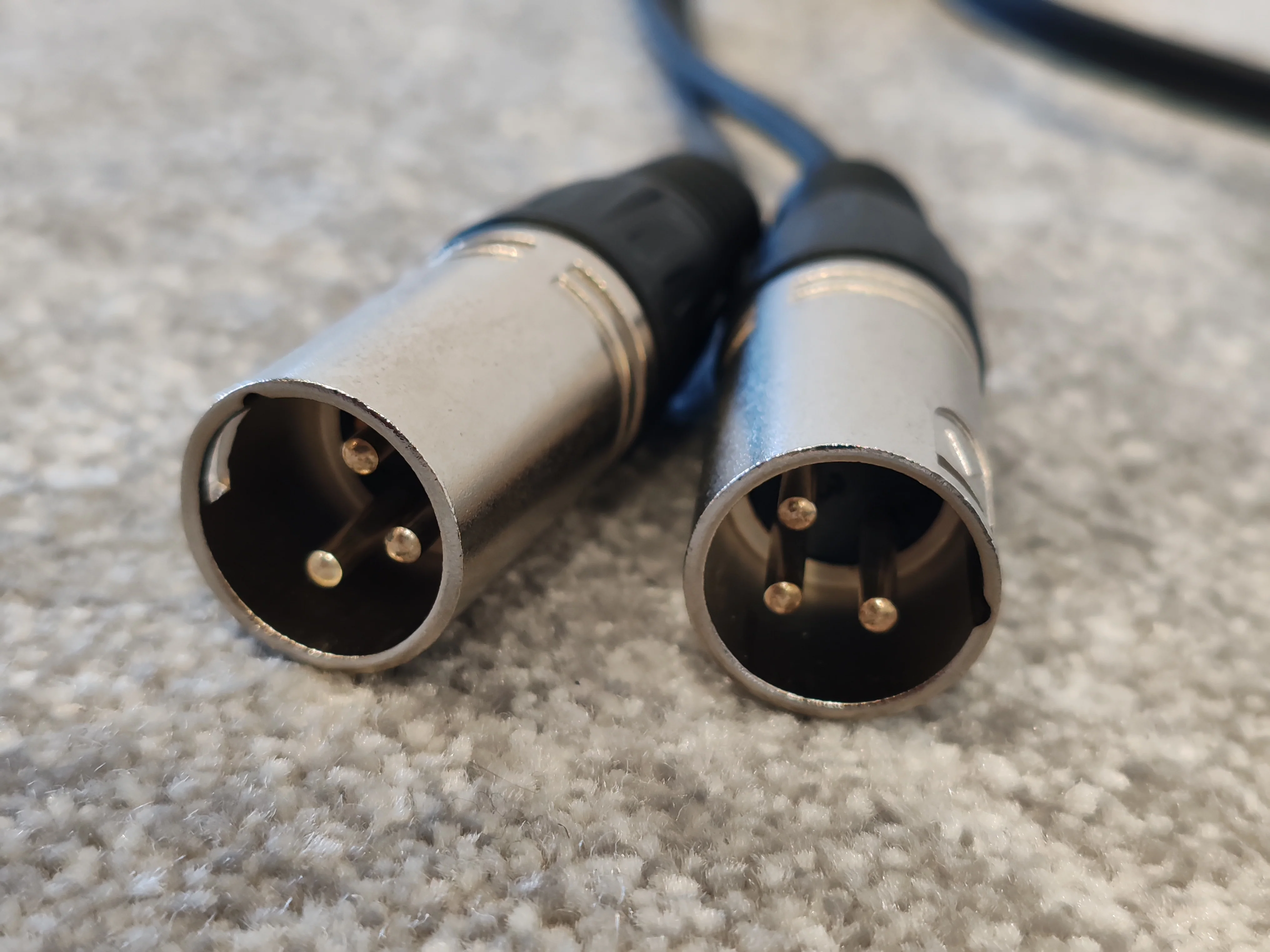 6.35mm Male Stereo Plug to 2 XLR Male Splitter Lead 1m - Image 4
