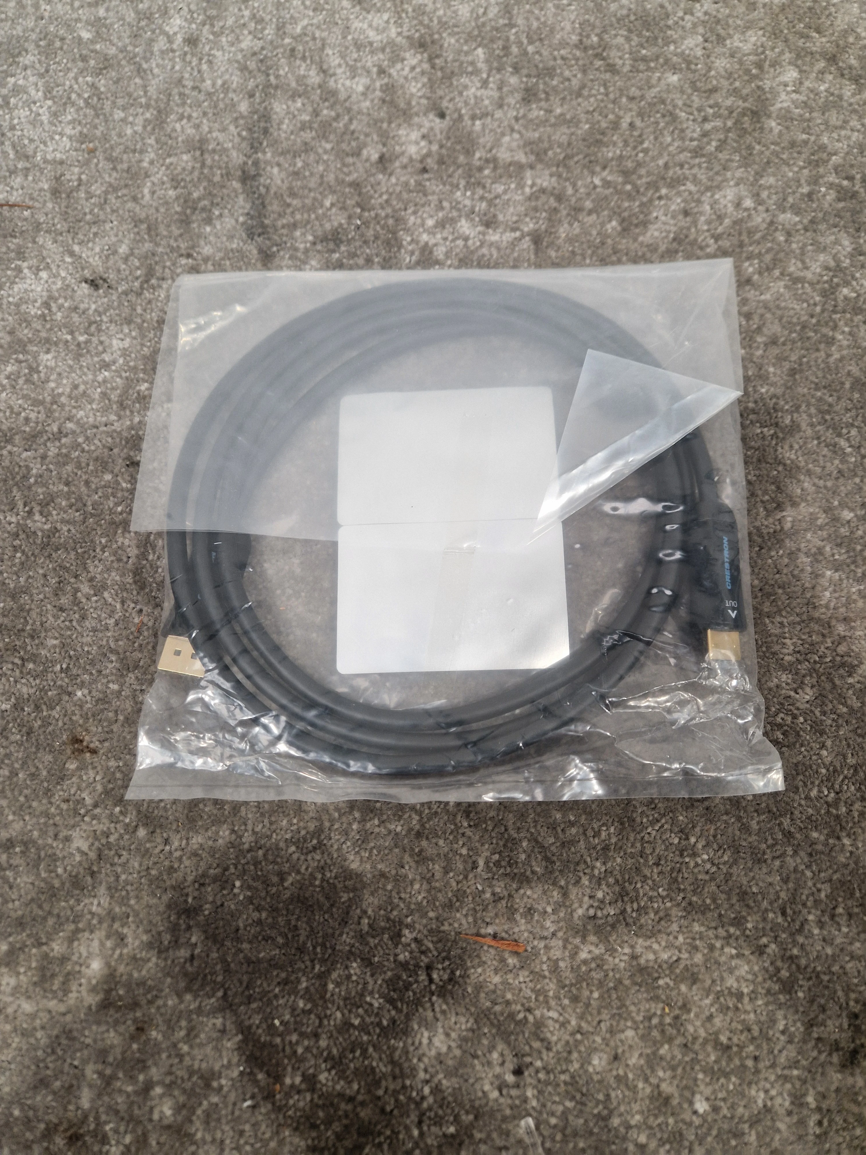 6 Crestron HDMI Cables - High-Speed Connectivity - Excellent - Image 5