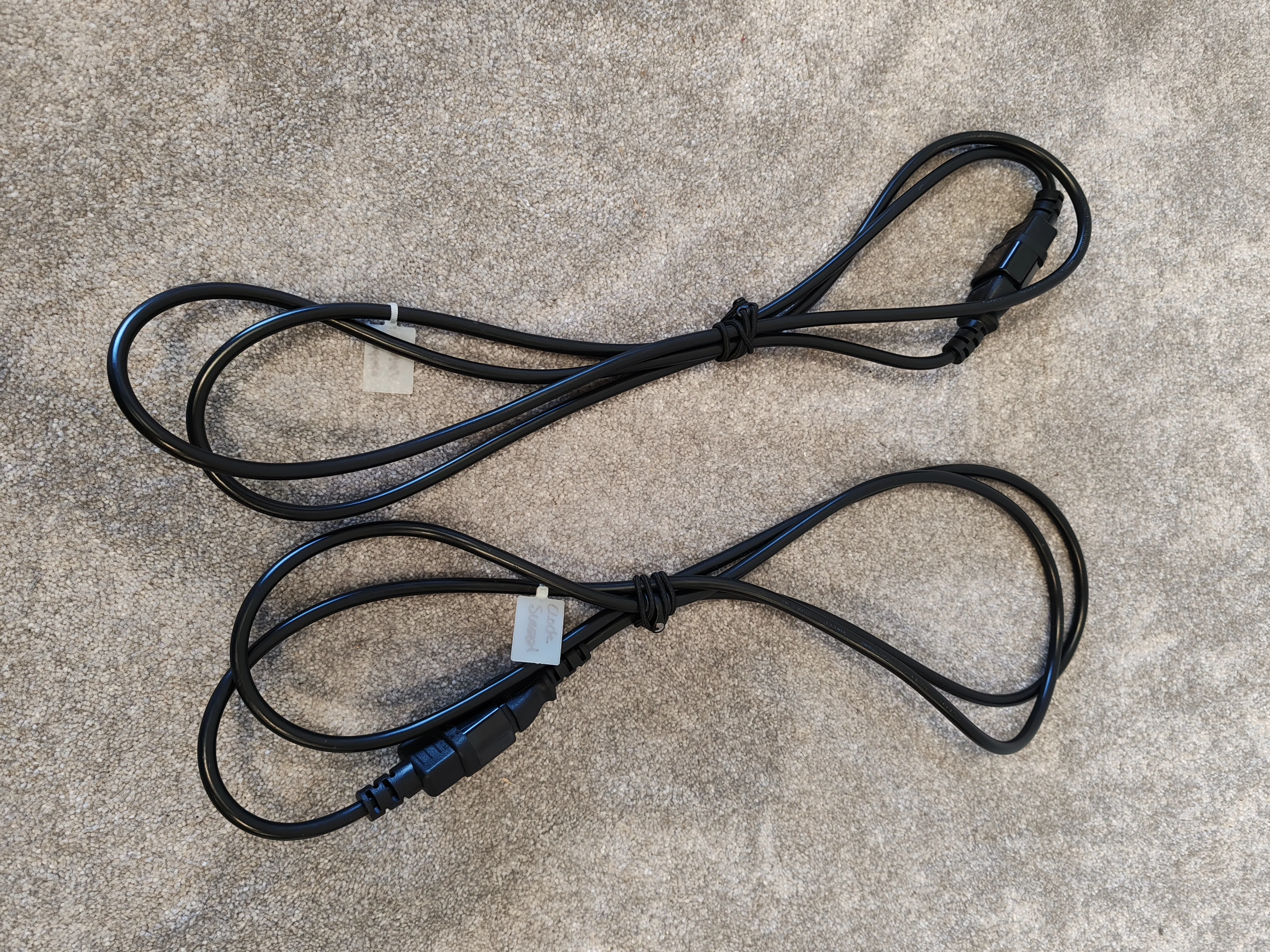 6x IEC C14 to IEC C13 Black Extension Leads 10A - Various Sizes (Kettle Cable) - Image 5