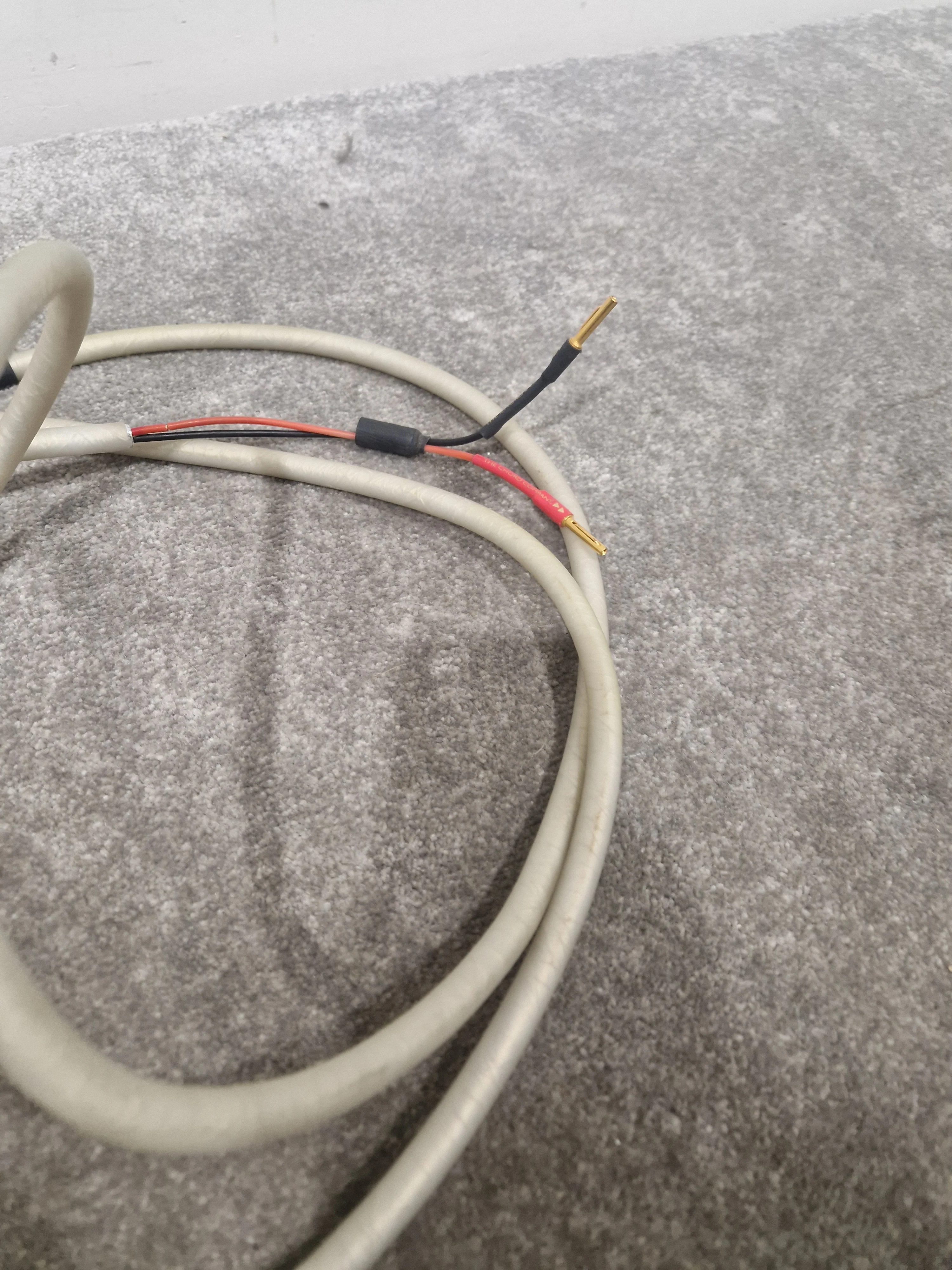 8ft White Banana Phono Lead Pair - High Quality Cables - Very Good - Image 15