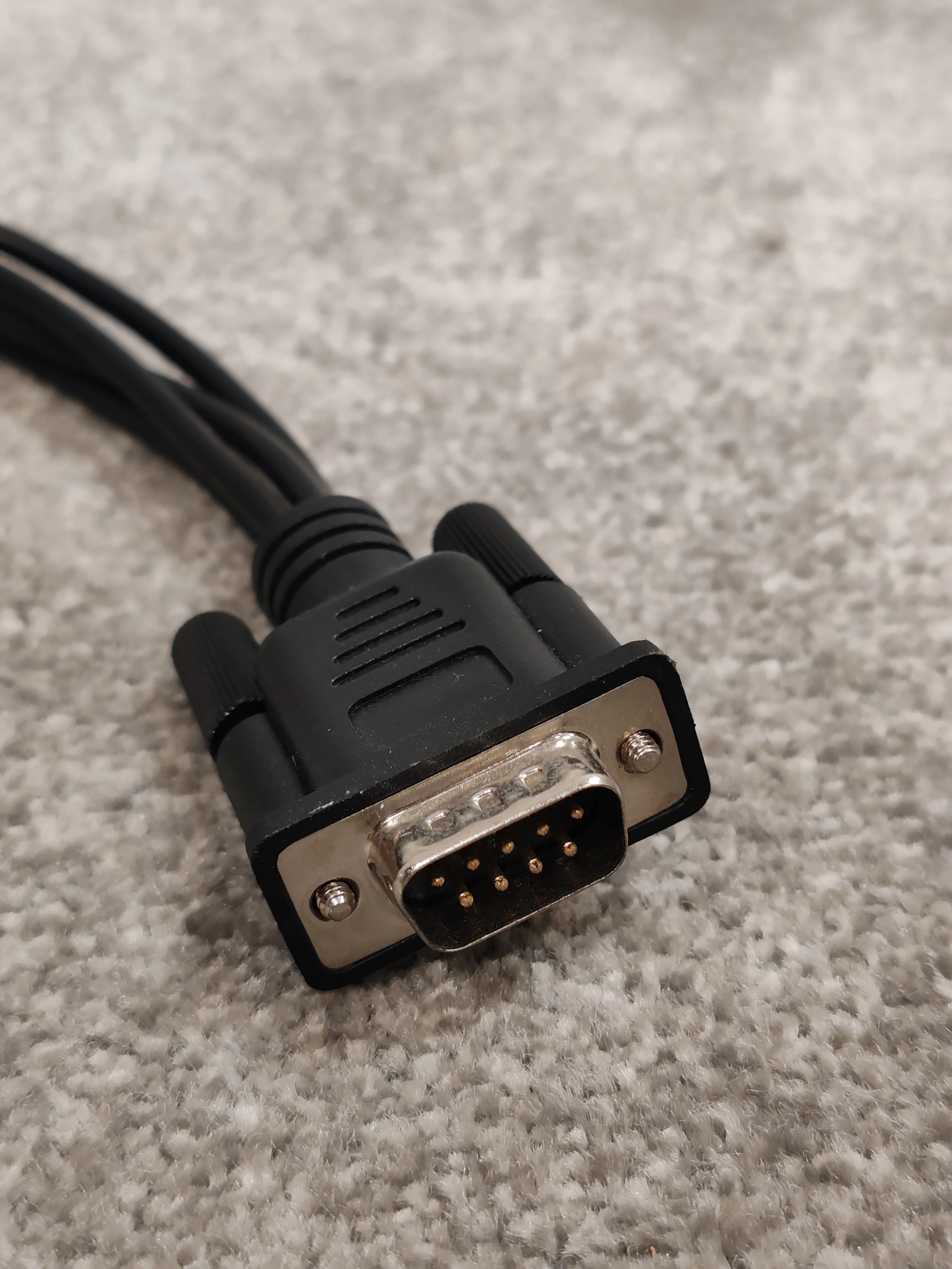 9 Pin D Sub Male TO 2X MIDI Female And 2X RCA Phono Cable - Multi-Connector Adapter - Very Good - Image 3