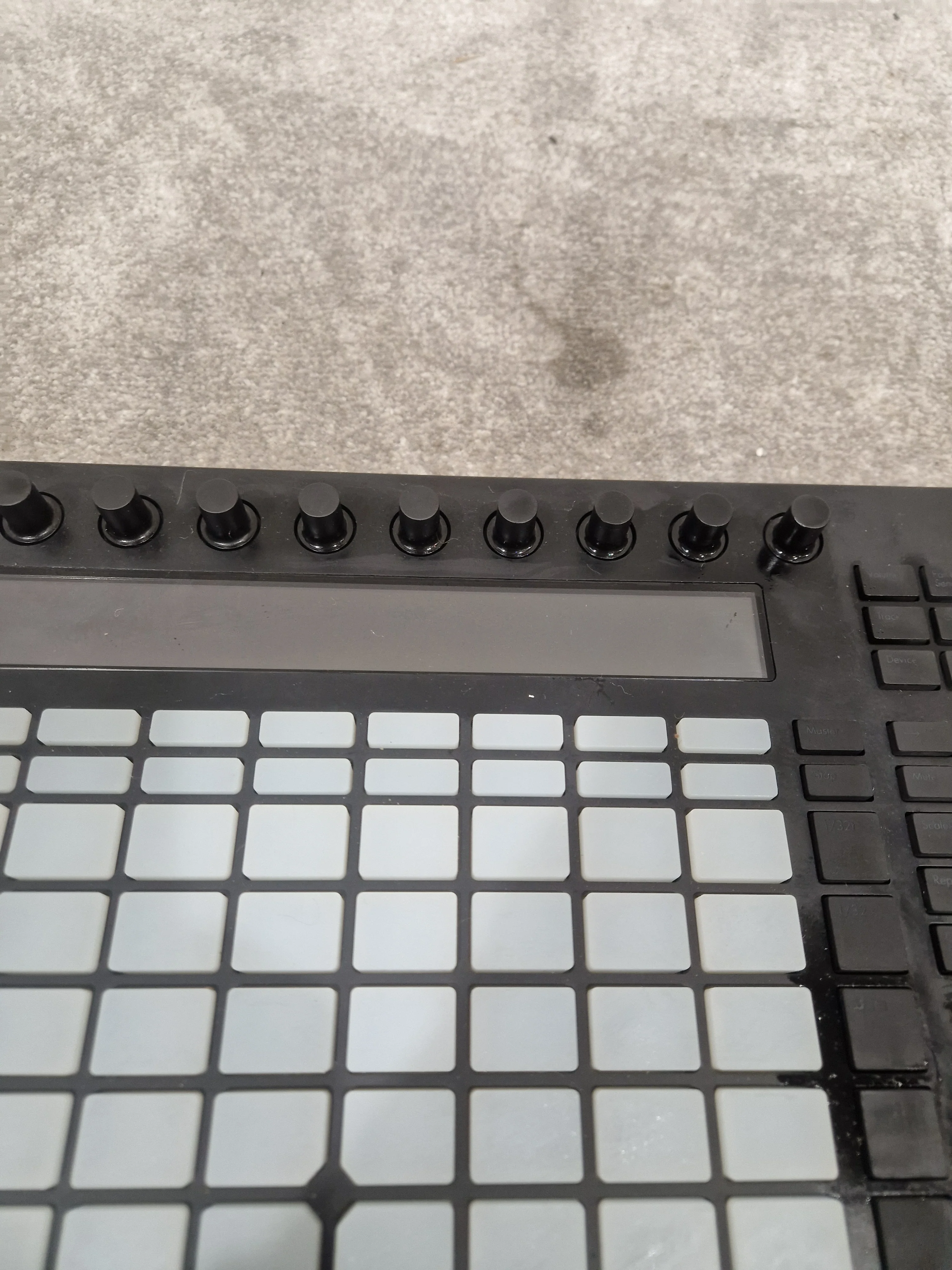 Ableton Push 1 MIDI Controller - Black - Excellent - Image 7