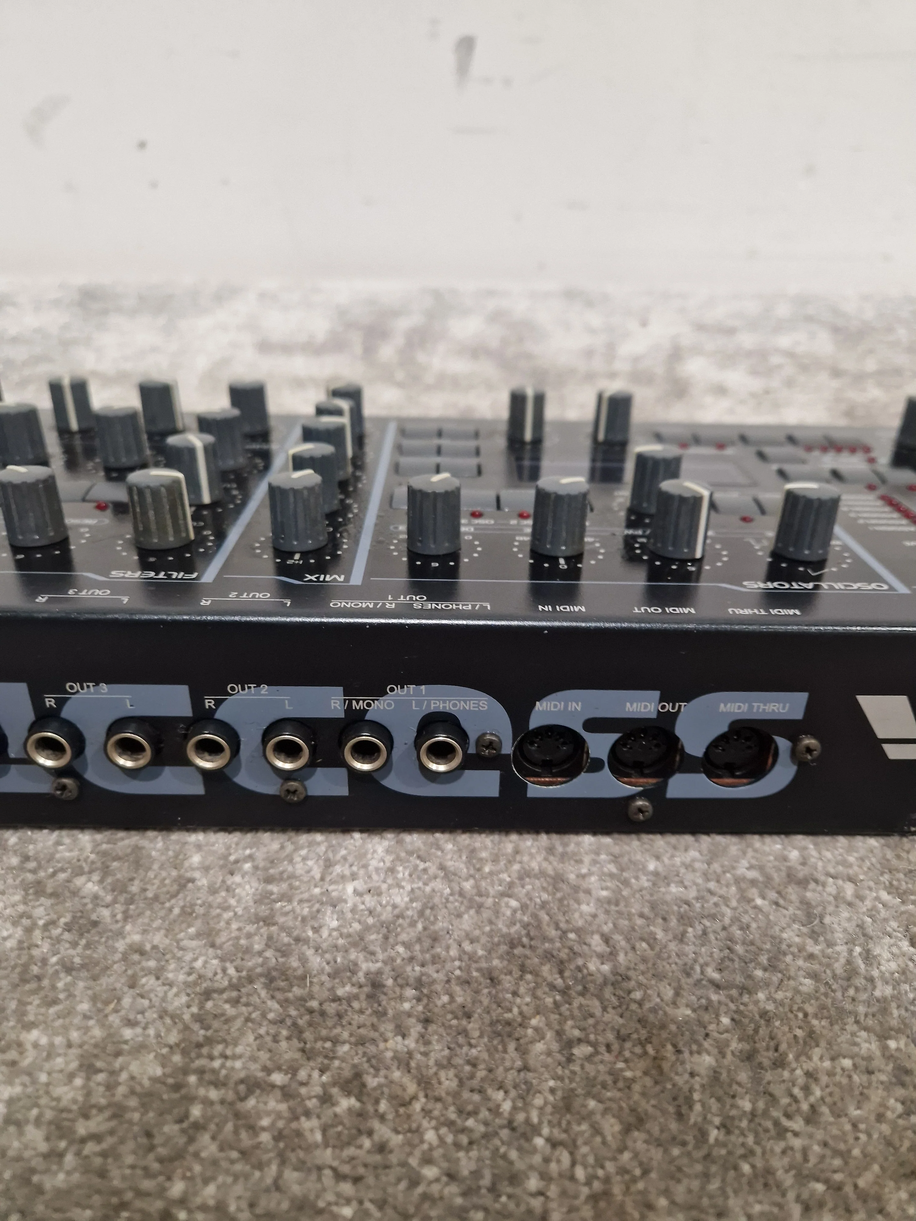 Access Virus C - Desktop Synthesizer Module - Dark/Black - Excellent w/ Power Supply - Image 11