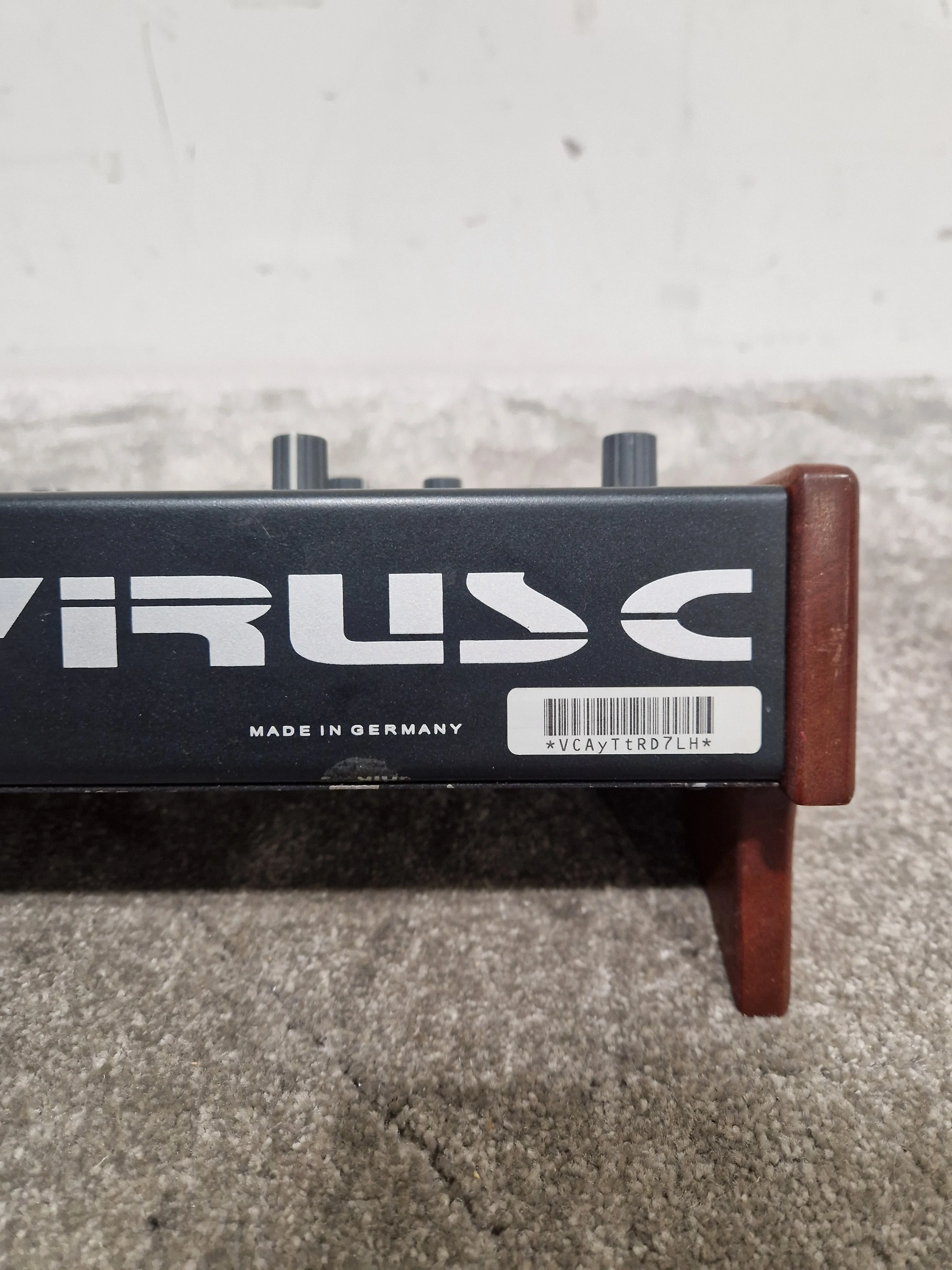 Access Virus C - Desktop Synthesizer Module - Gold/Black - Good - Image 8