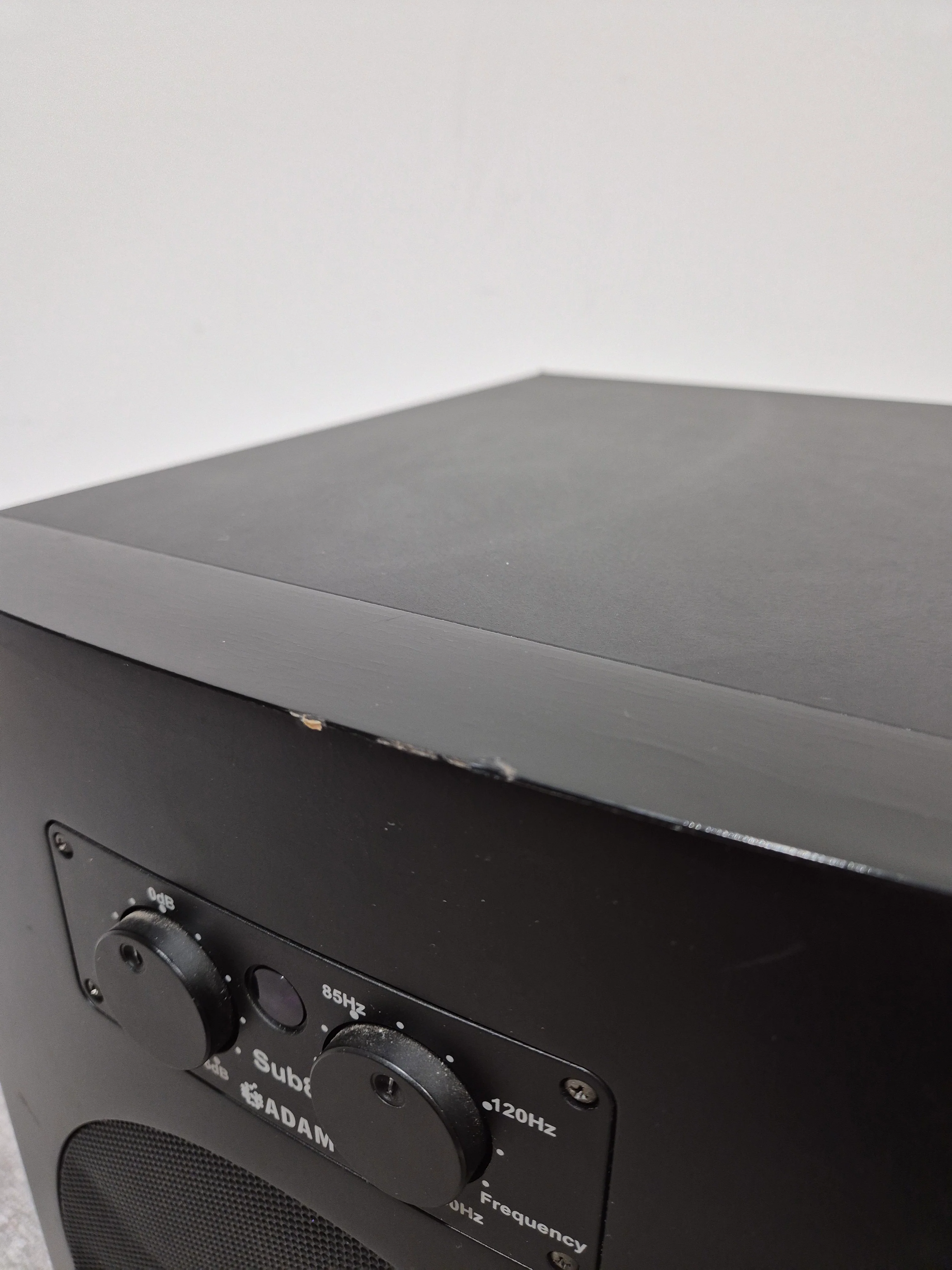 ADAM Audio Sub8 - Compact Subwoofer - Image 8
