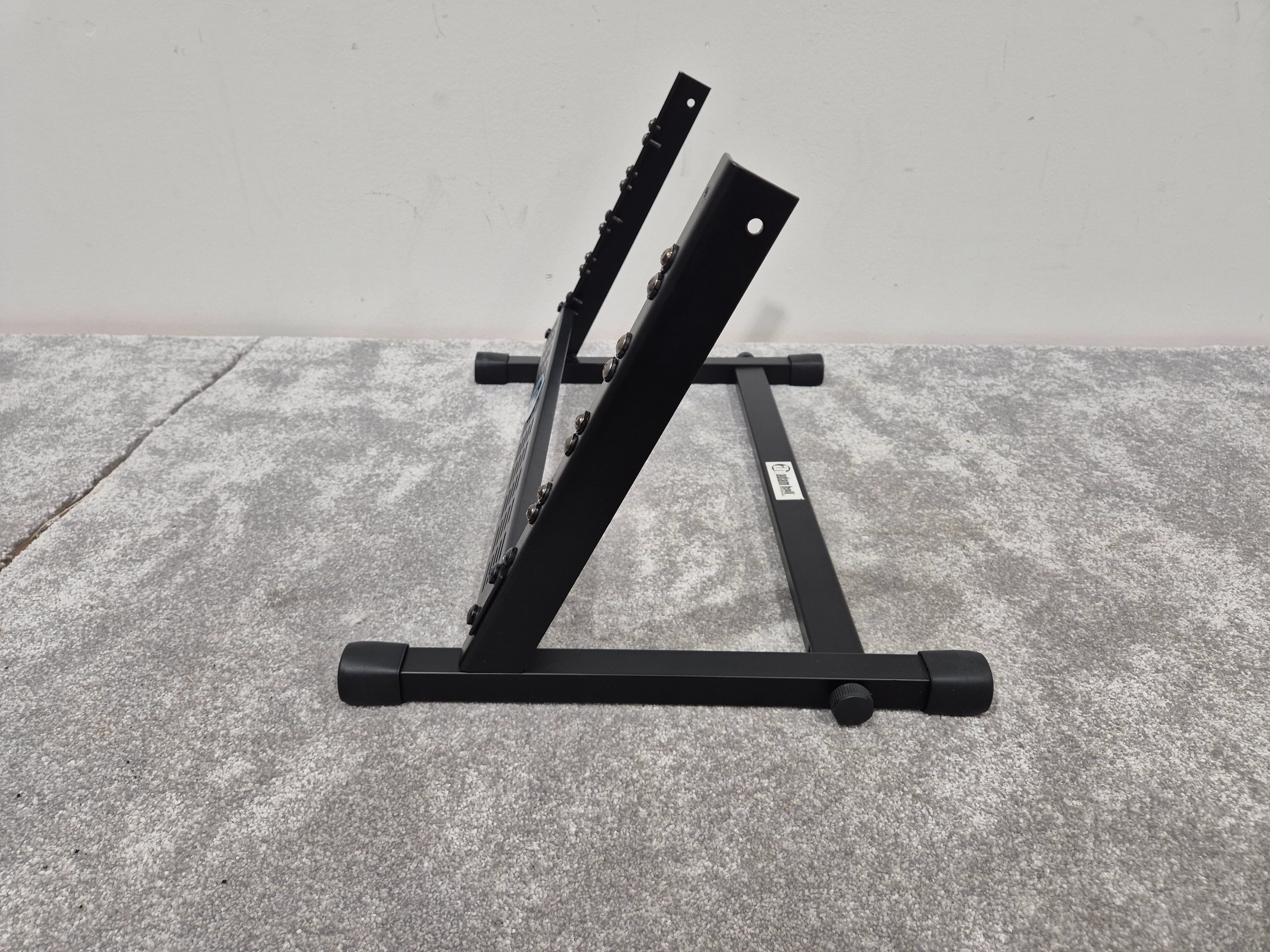 Adam Hall Rack Stand 6U - Desktop Rack Stand - Image 4