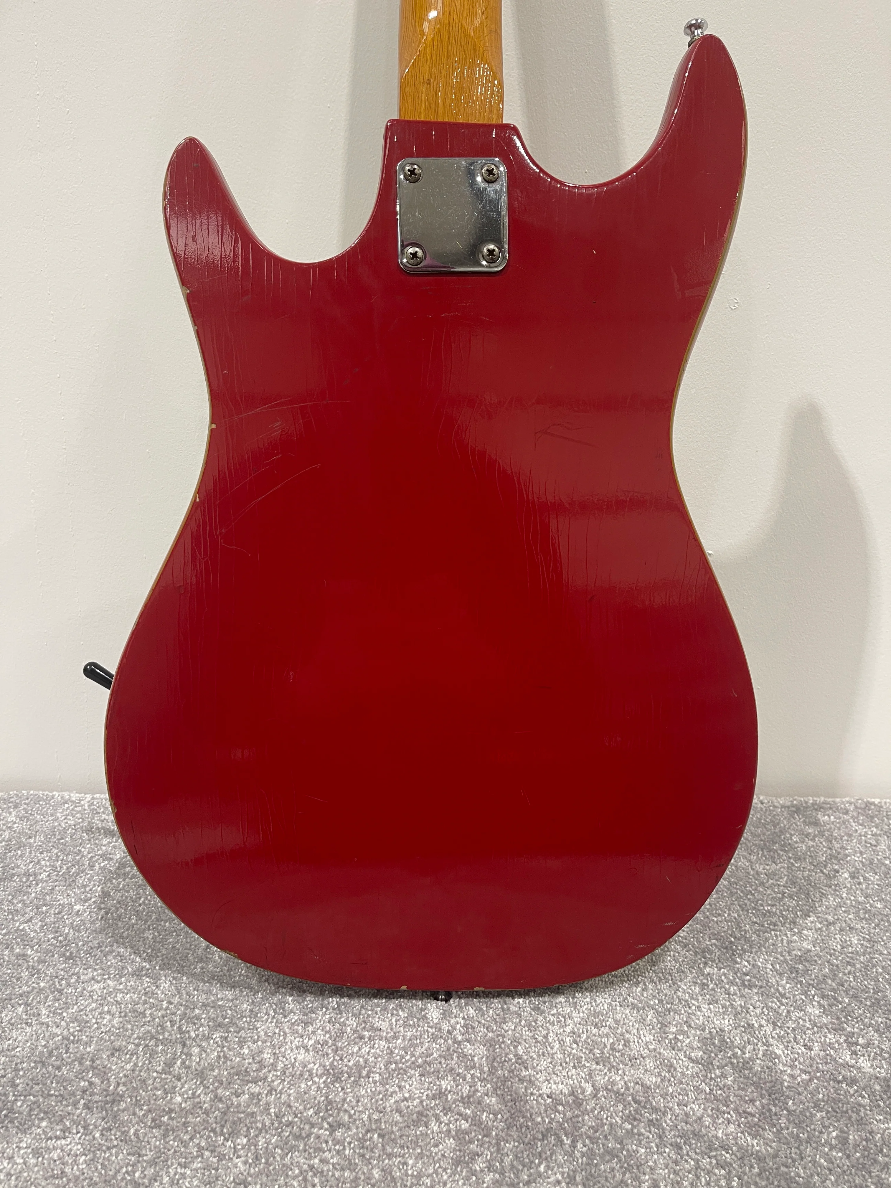 Airstream 2 by Rosetti Electric Guitar Serial 187643 - Unique Electric Guitar - Image 10