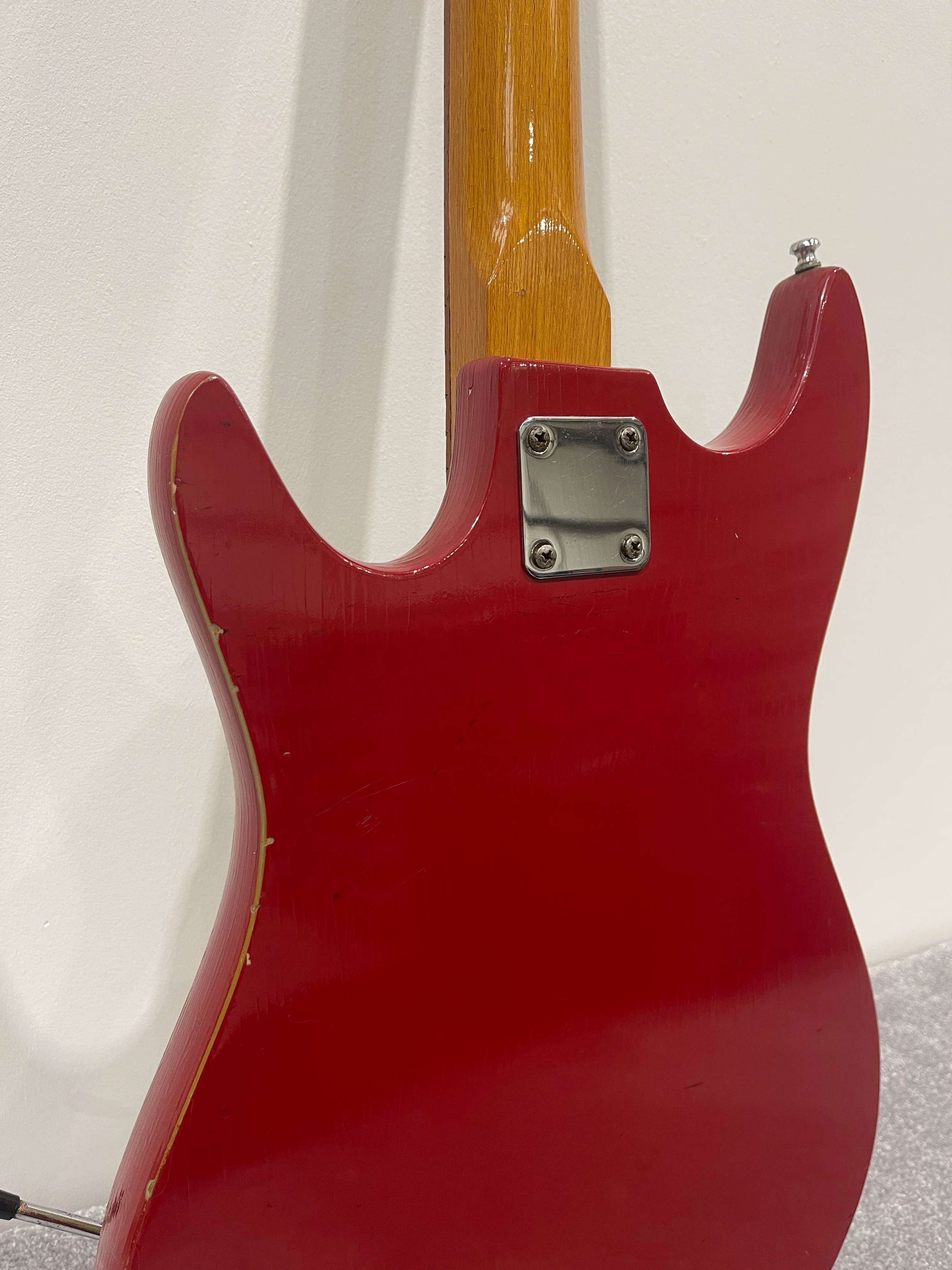 Airstream 2 by Rosetti Electric Guitar Serial 187643 - Unique Electric Guitar - Image 8
