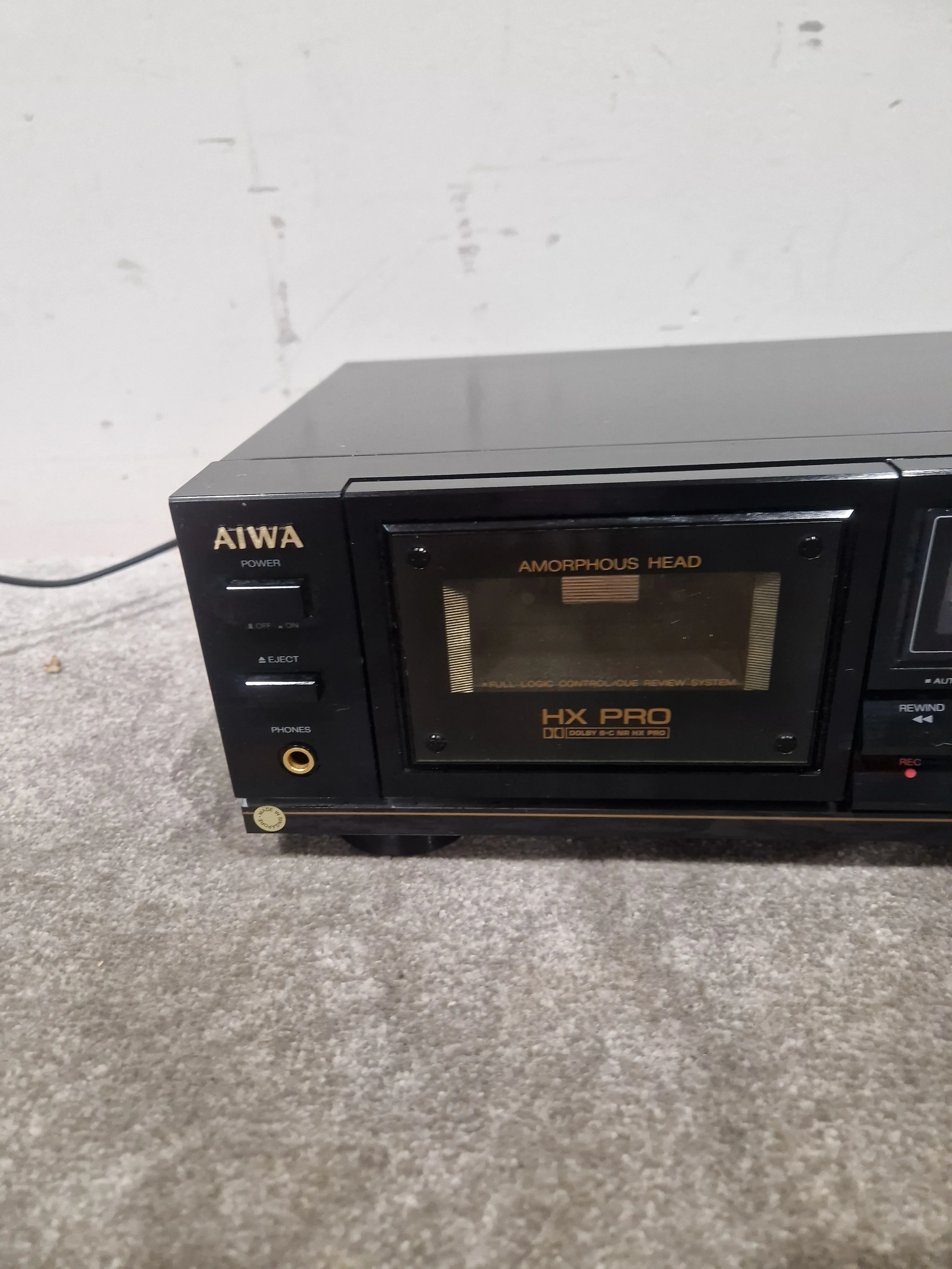 Aiwa AD-F400 - Stereo Cassette Deck - Black - Excellent - Image 2