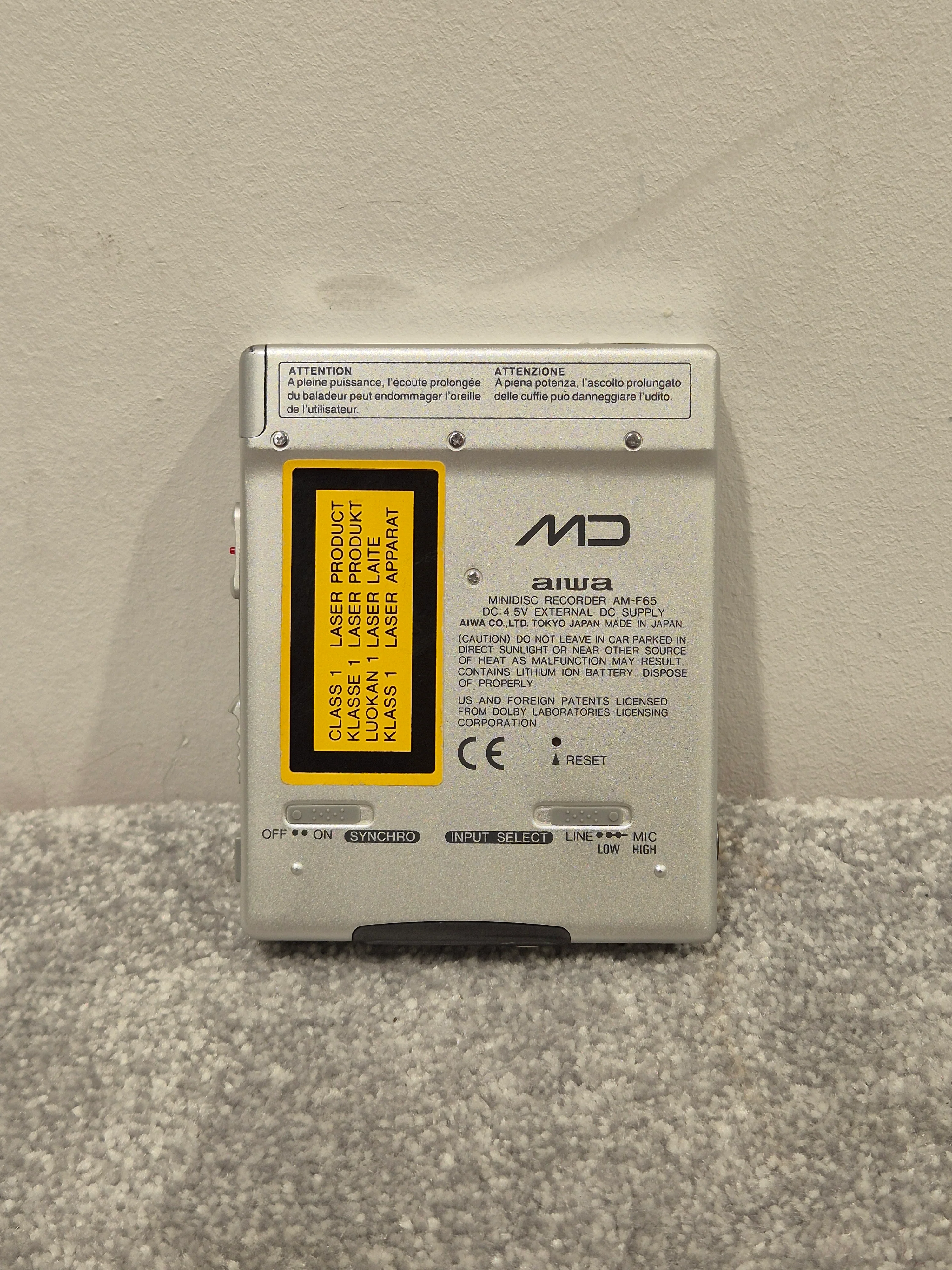 Aiwa AM-F65 - Portable MiniDisc Recorder (Read Description) - Image 6