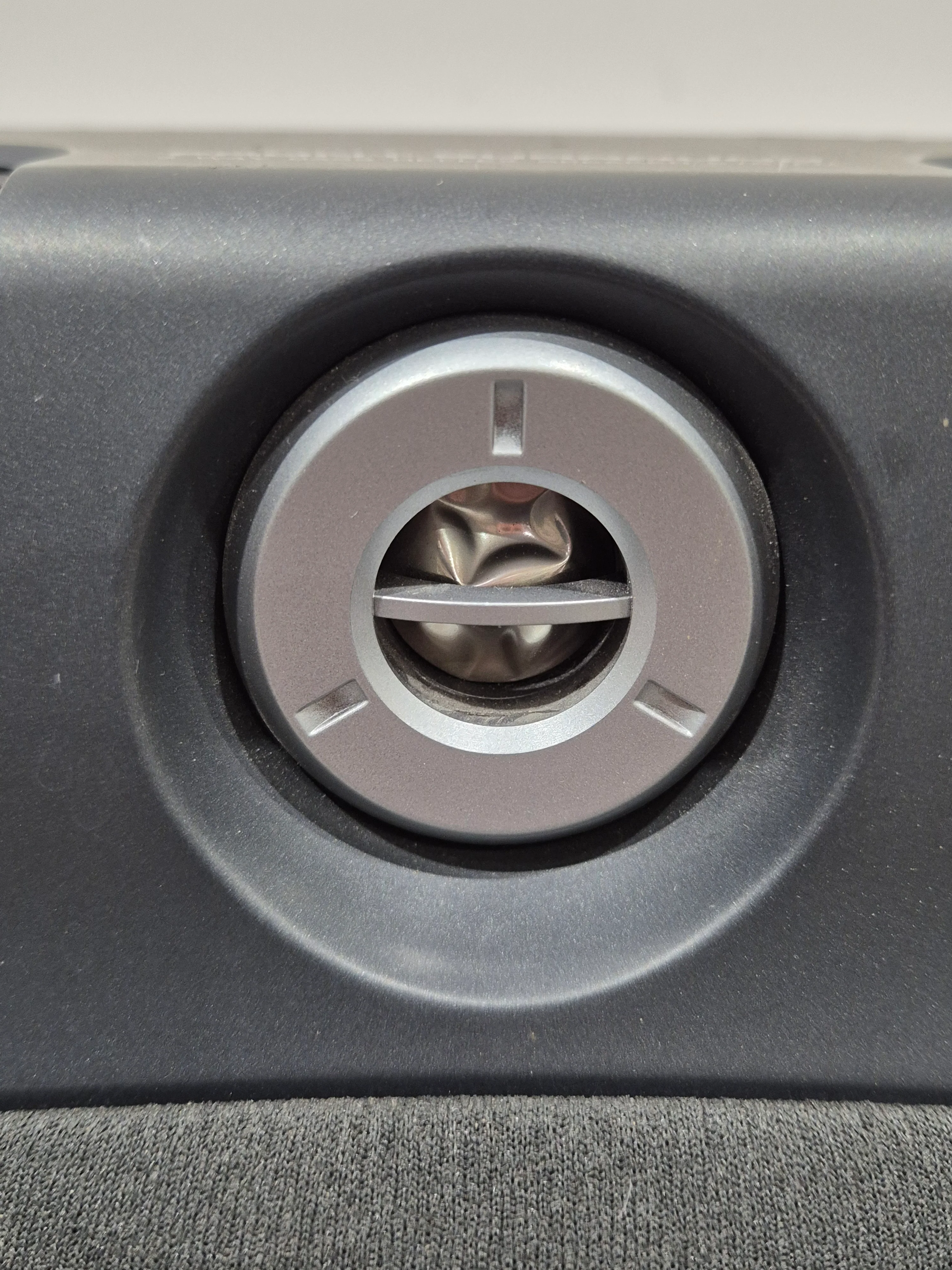 AIWA SX-FNV700 - Front Surround L & R Speakers (Pair) - Image 5