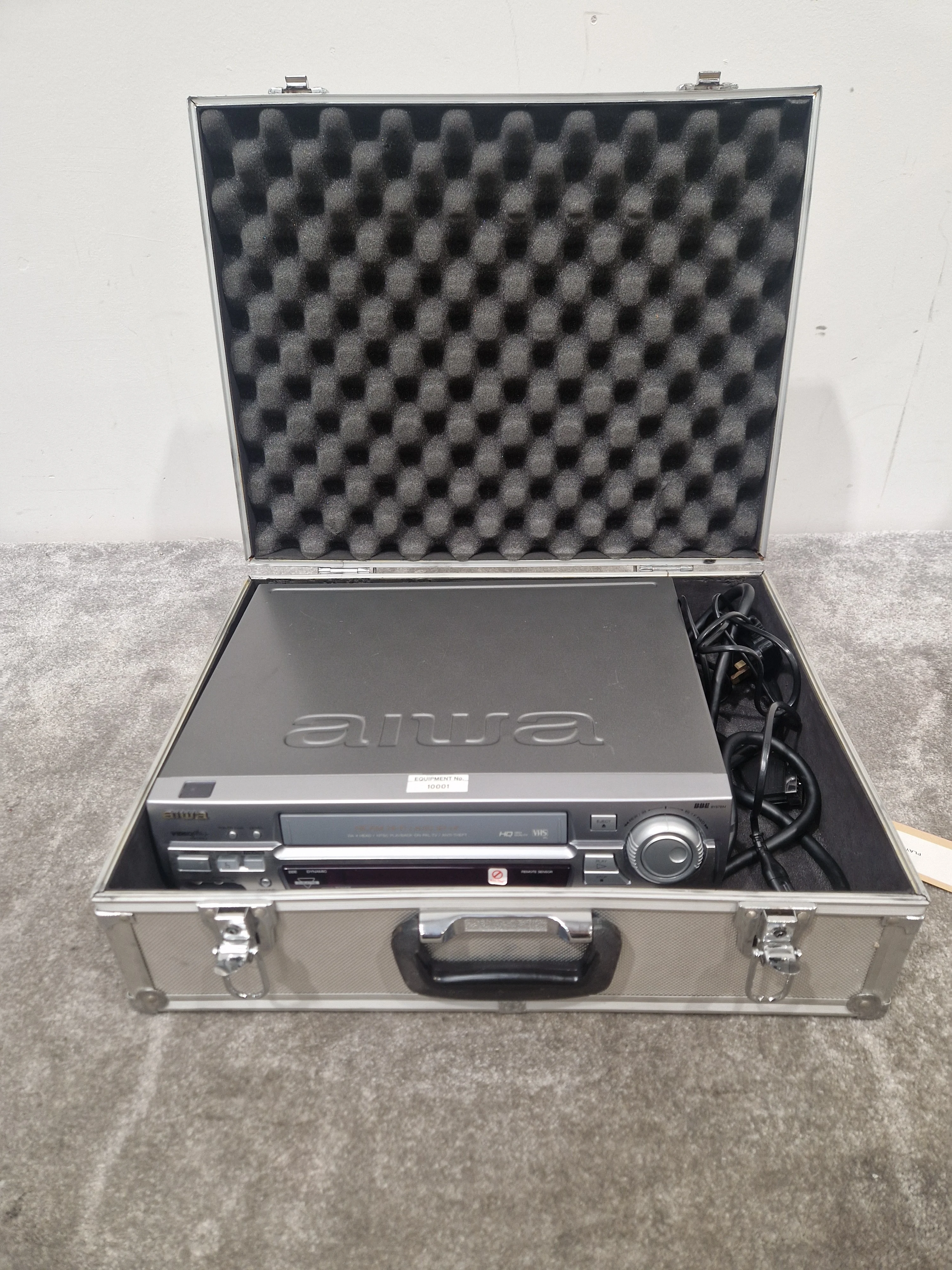 AIWA. VHS Player FX6500 - VHS Playback, Rackmount Design - Very Good w/ Power Supply & Manuals & Rackmount Case