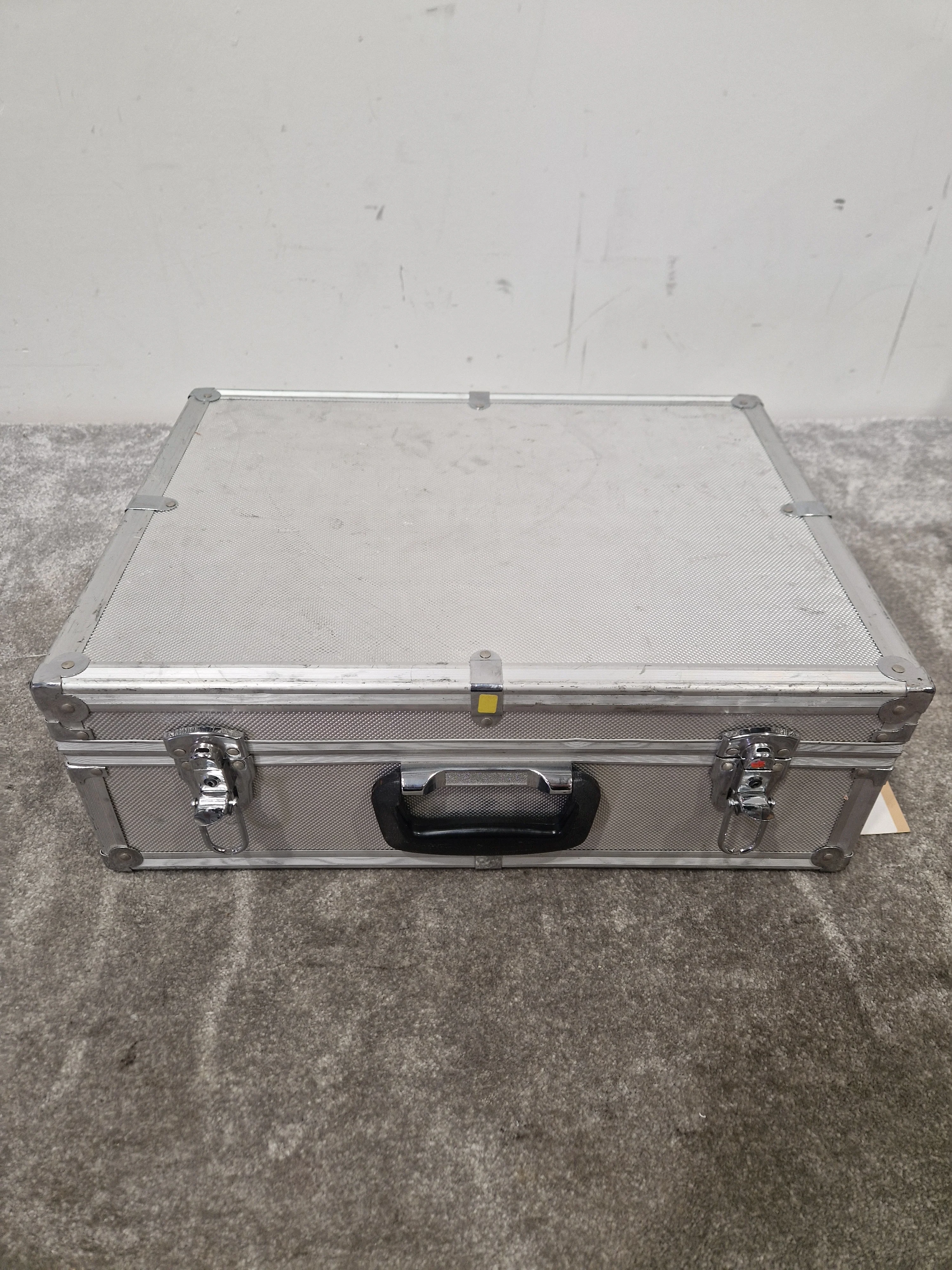 AIWA. VHS Player FX6500 - VHS Playback, Rackmount Design - Very Good w/ Power Supply & Manuals & Rackmount Case - Image 5