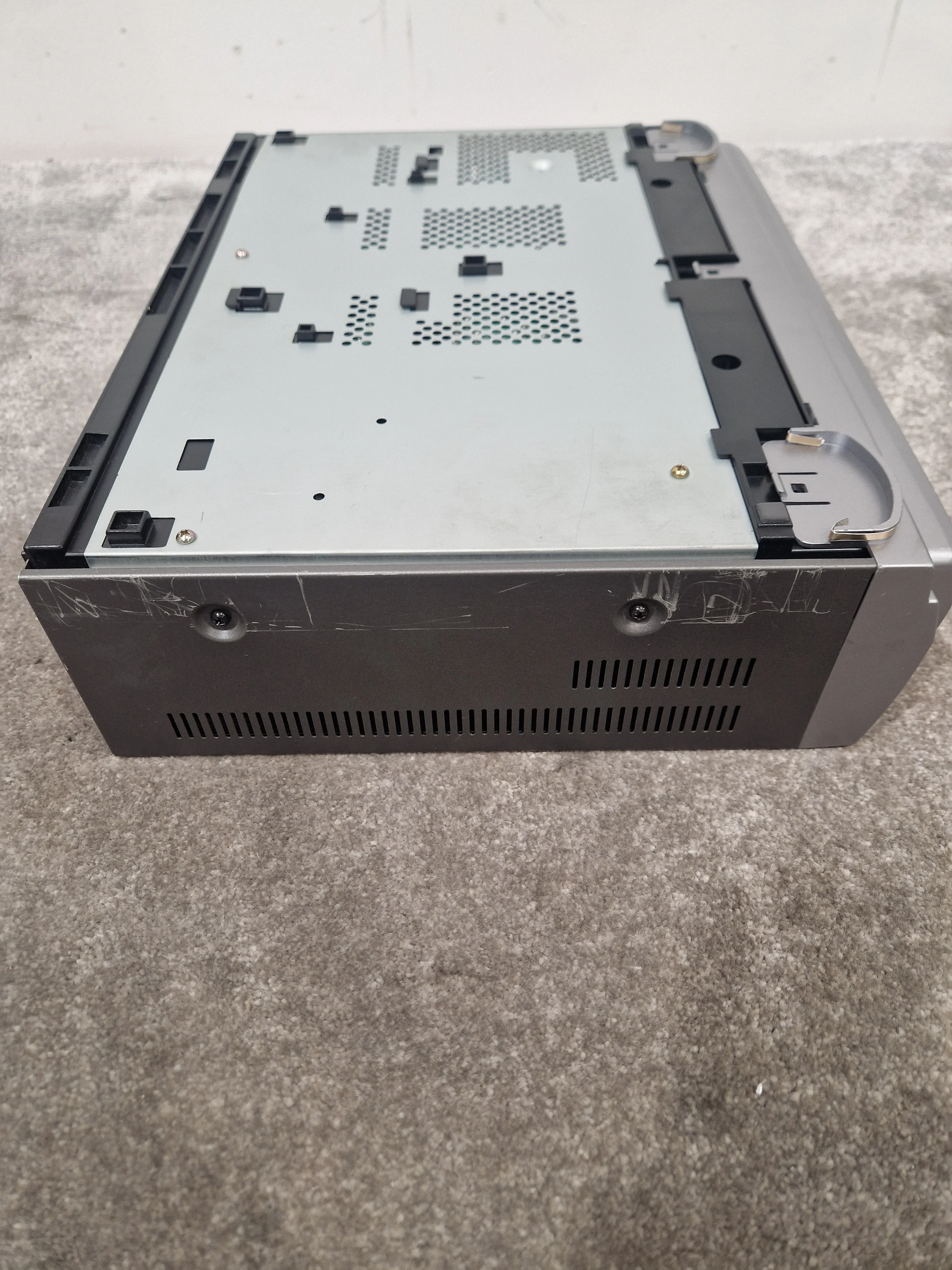 AIWA. VHS Player FX6500 - VHS Playback, Rackmount Design - Very Good w/ Power Supply & Manuals & Rackmount Case - Image 8
