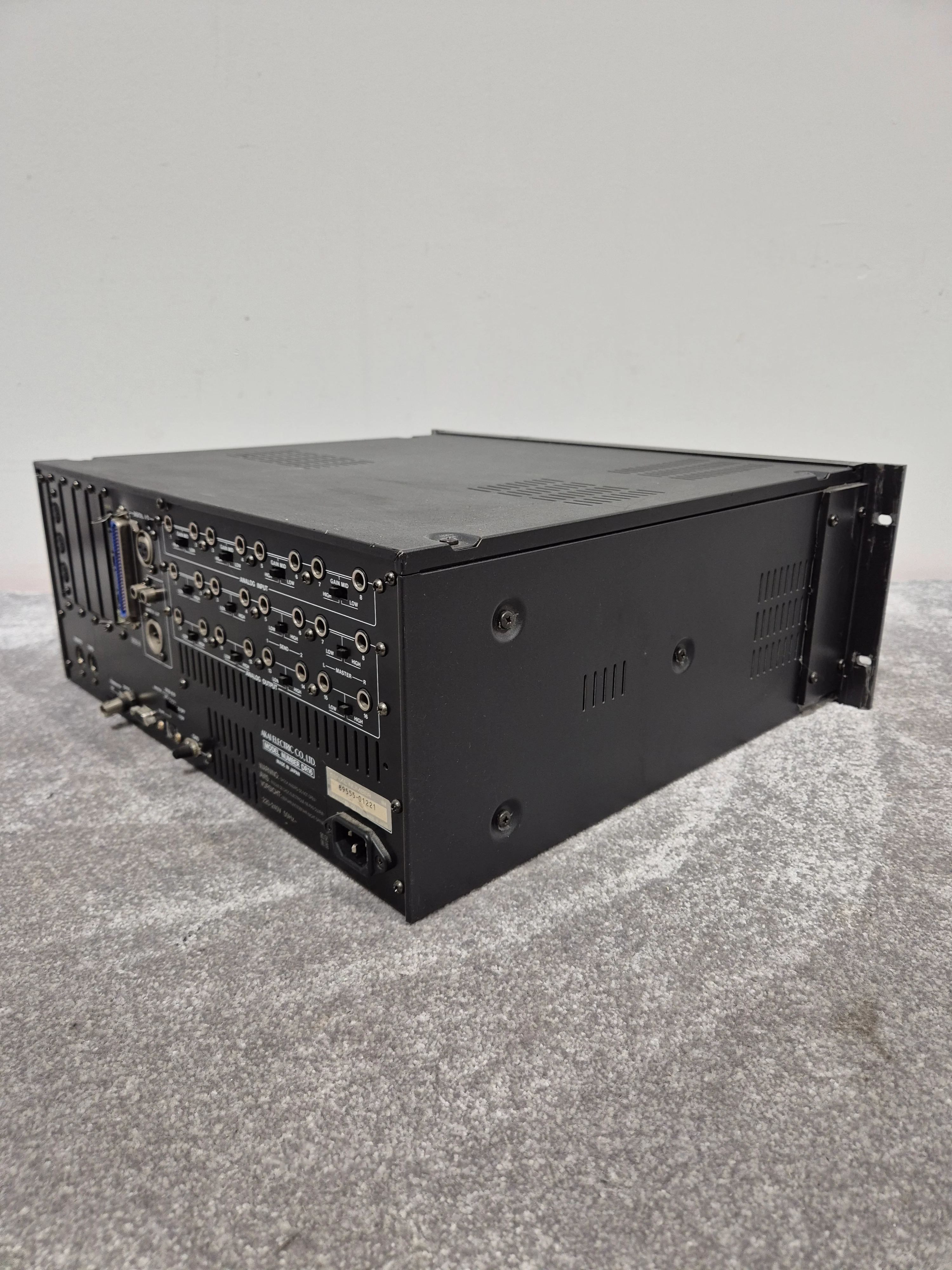 Akai DR16 - 16-Track Digital Hard Disk Recorder - Image 6