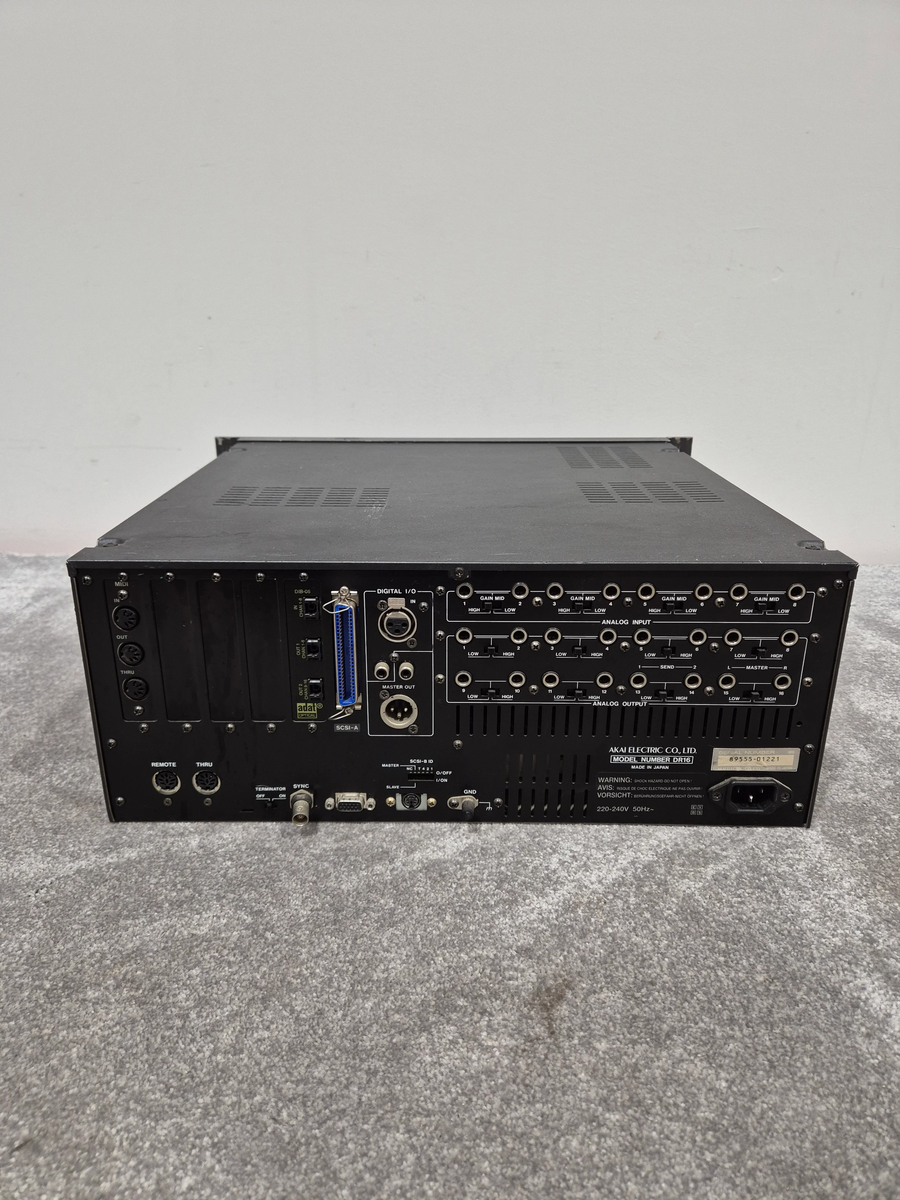 Akai DR16 - 16-Track Digital Hard Disk Recorder - Image 7