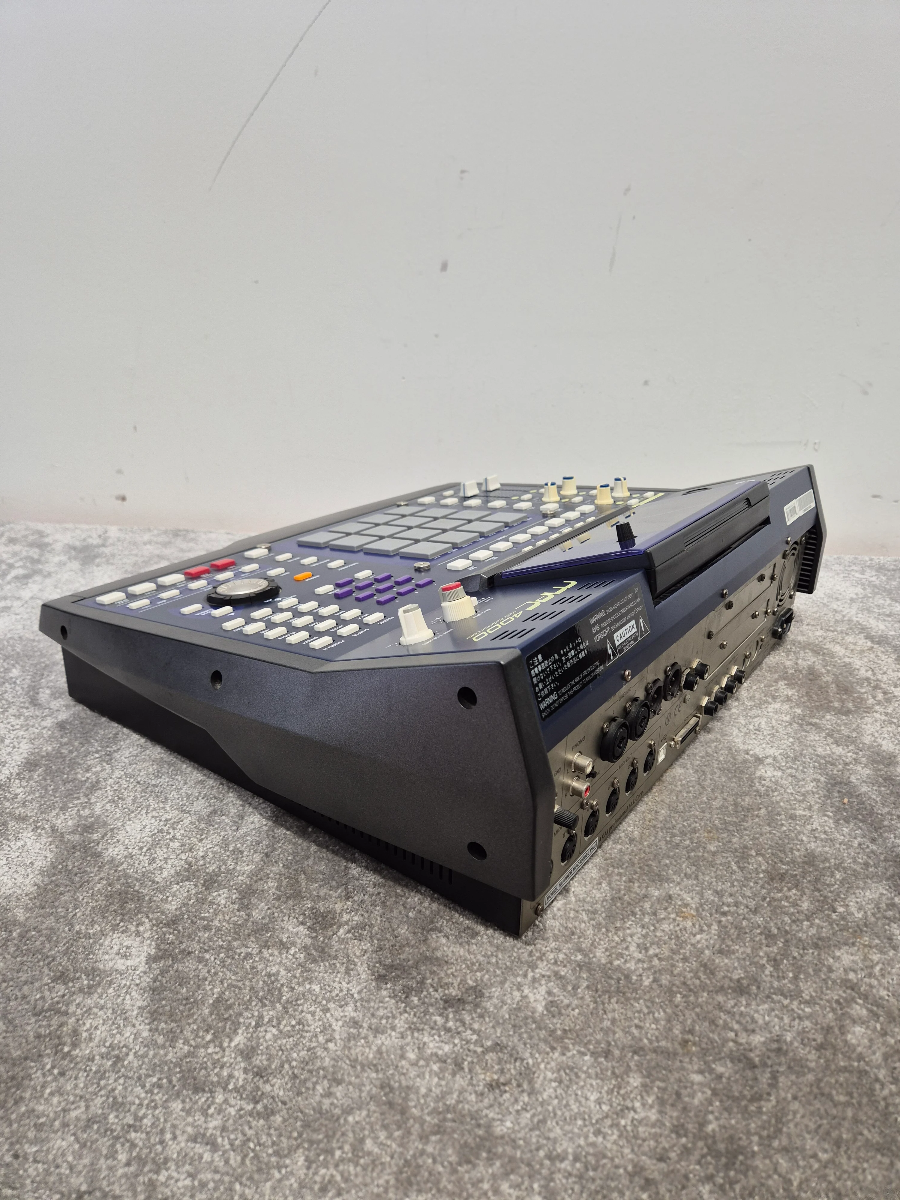 Akai MPC4000 - Music Production Centre Blue - Excellent - Image 4