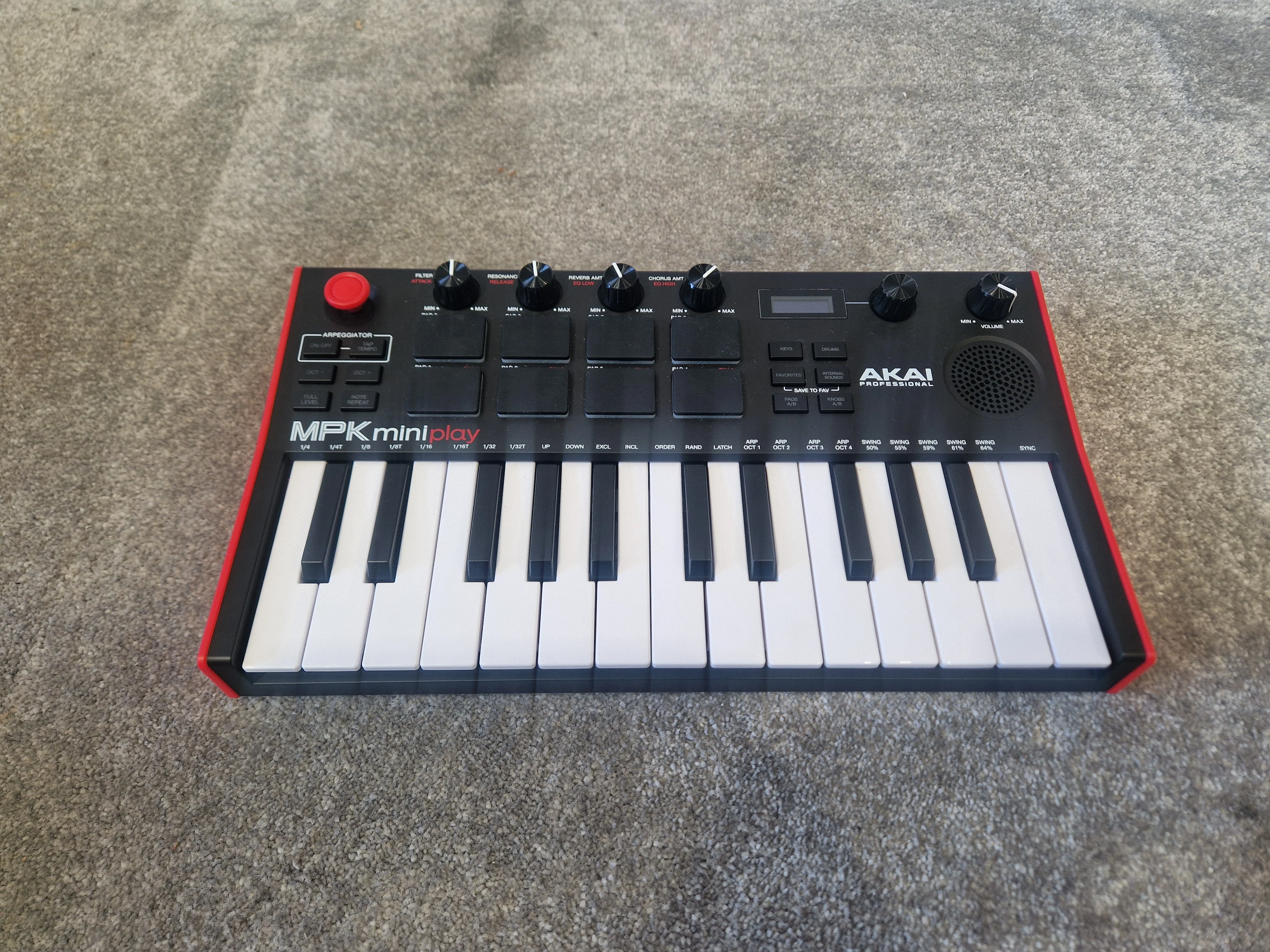 Akai MPK Mini Play – Compact MIDI Controller w/ Built-In Sounds – Excellent w/ Case - Image 4