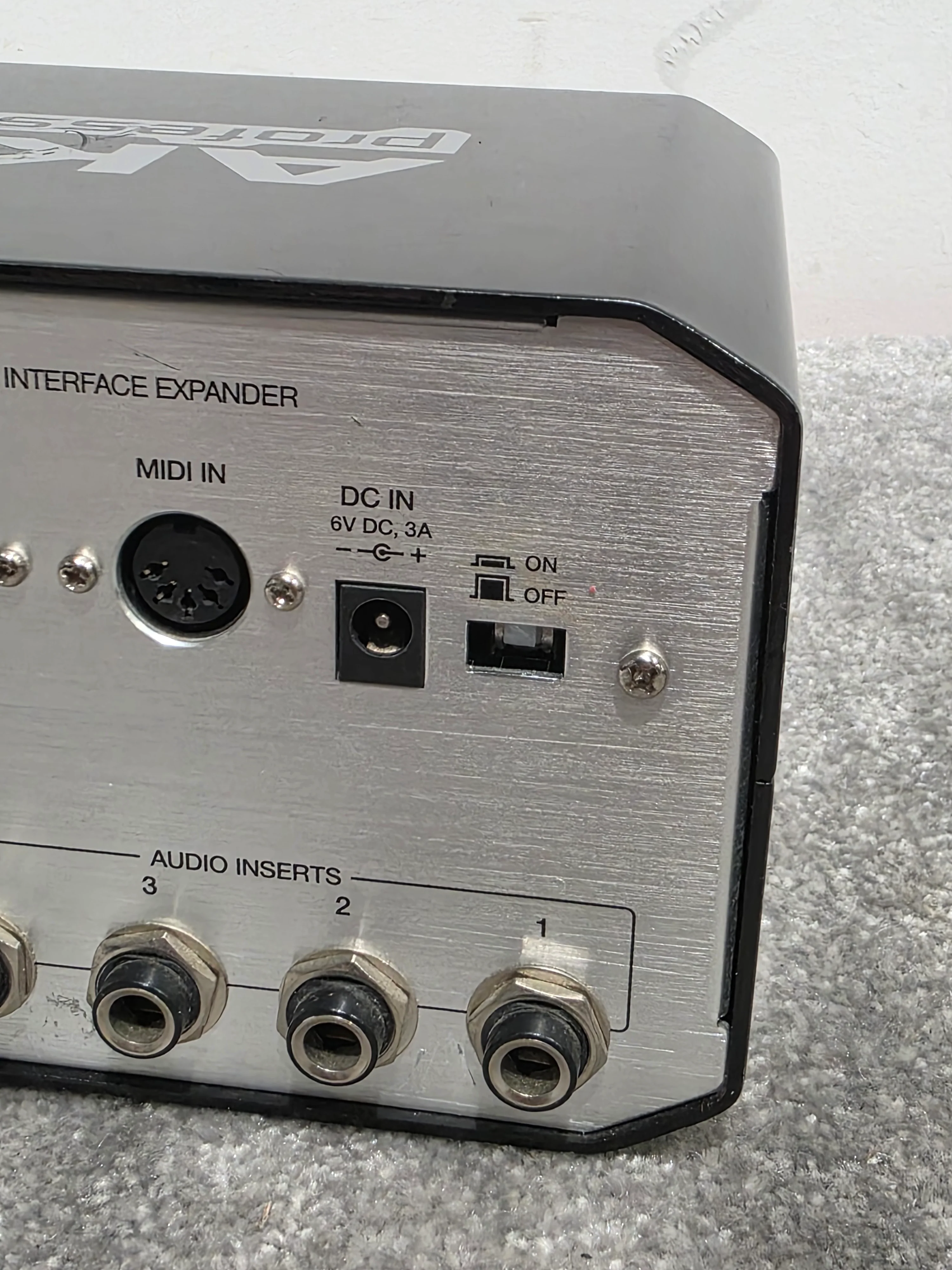 Akai Professional EIE Pro - Audio Interface - Good w/ Power Supply - Image 7