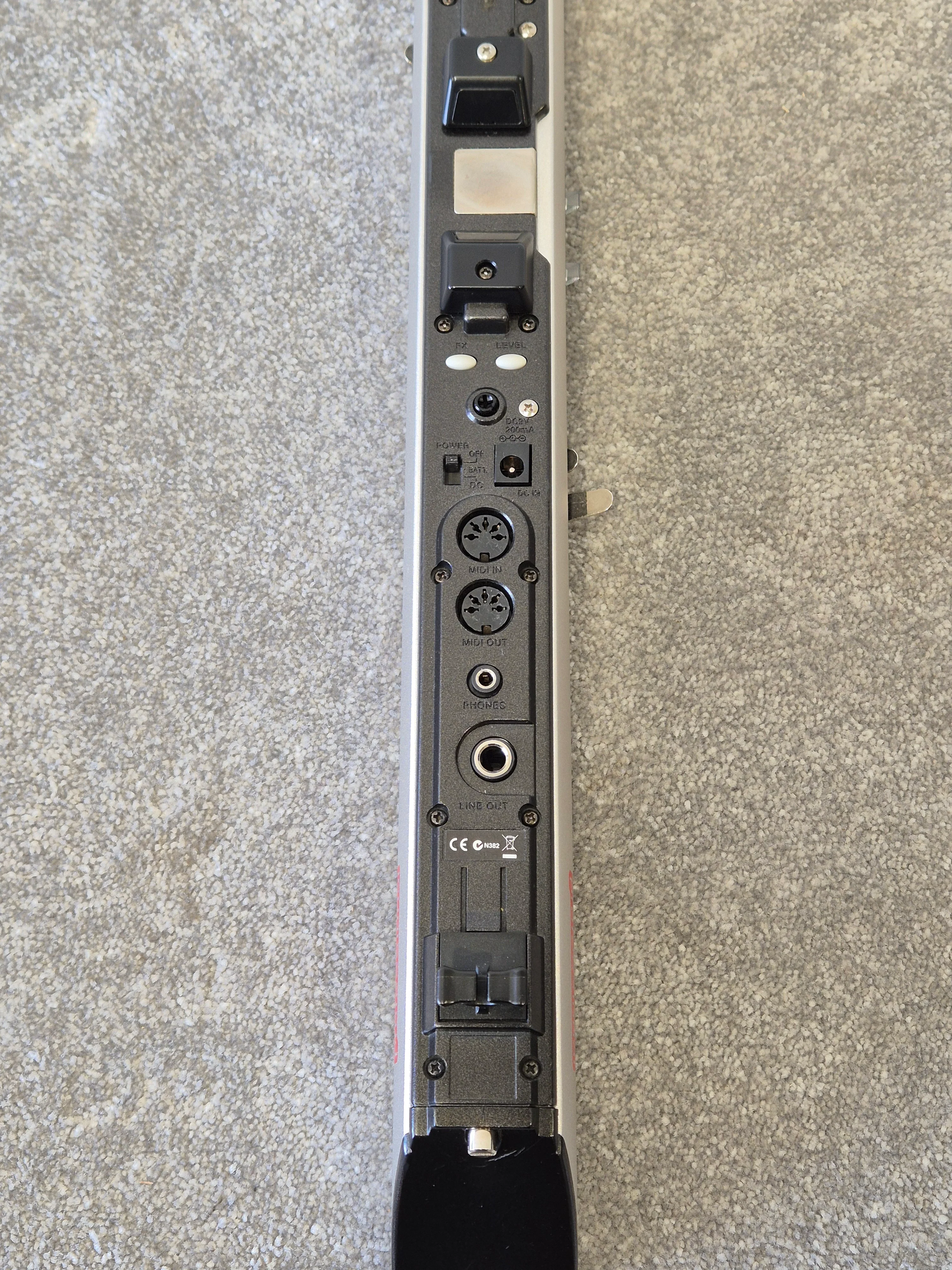 Akai Professional EWI4000S - Electronic Wind Controller w/ Hard Case - Image 5